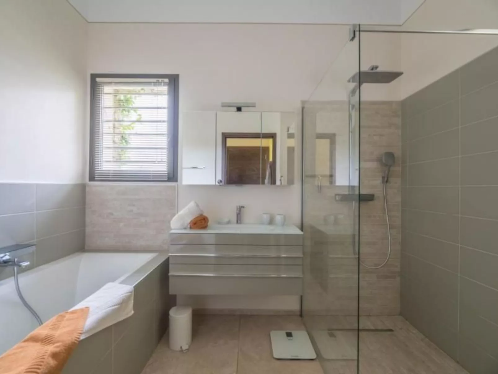 Casa Enorati - Direkter Zugang zum Meer-Binnen