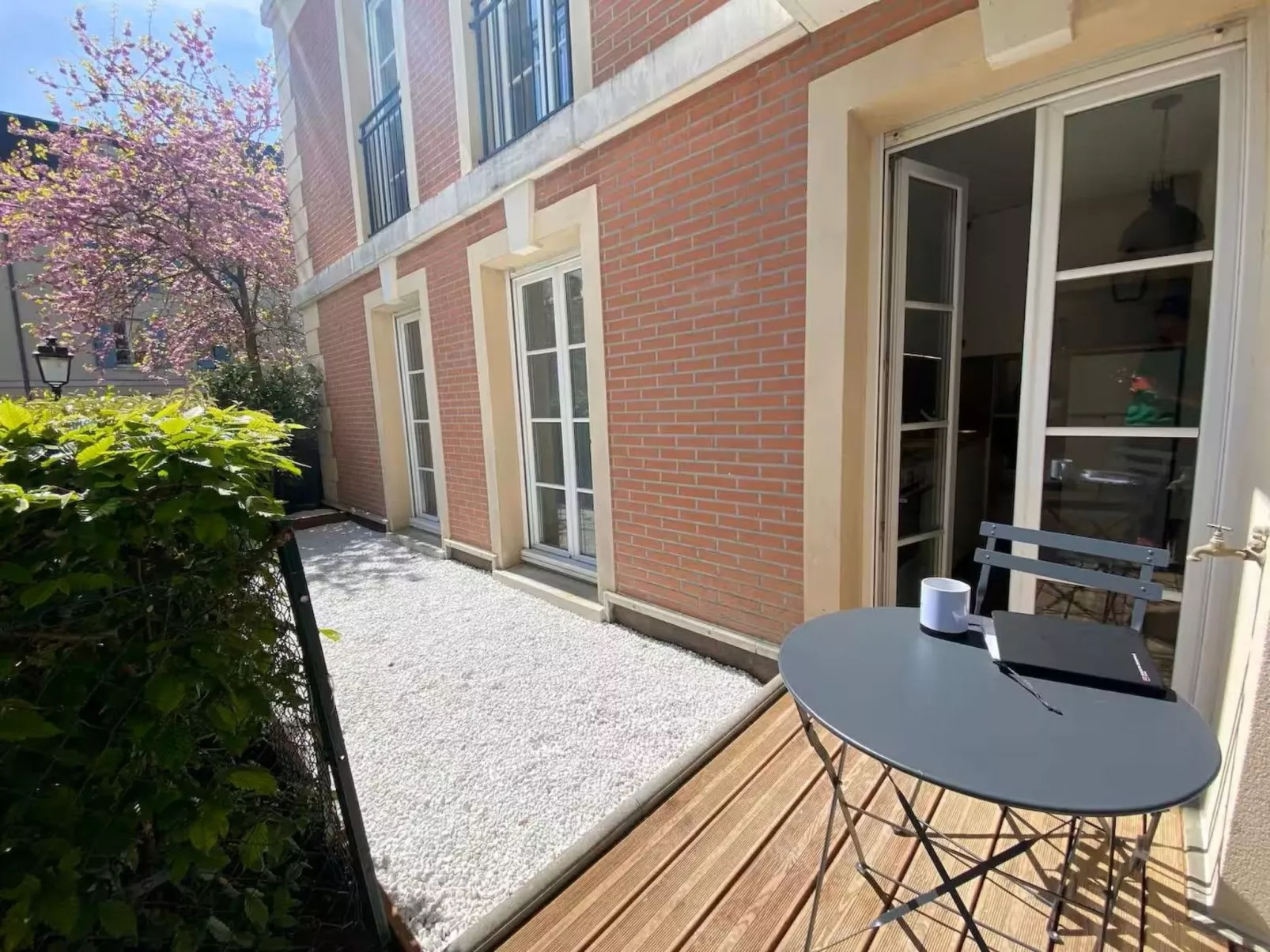 Charme DisneyLand Paris Vallée Village 8P See-Buiten