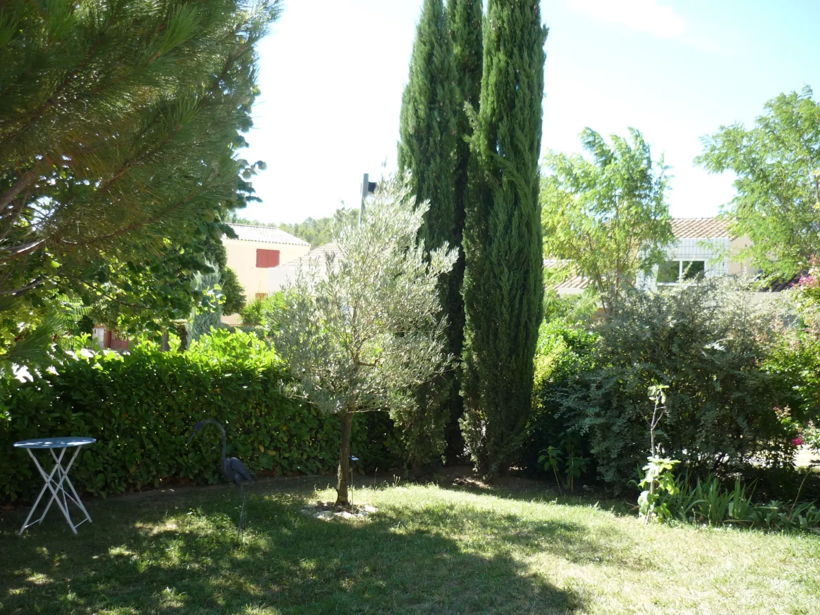 Komfortables Ferienhaus mit Gemeinschaftspool-Buiten