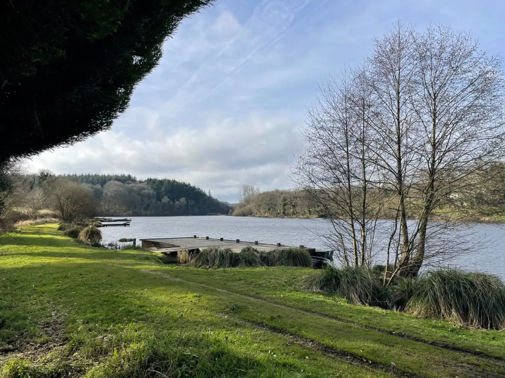 Les Gîtes de l'Etang Neuf (Die Unterkünfte von Etang Neuf)-Buiten