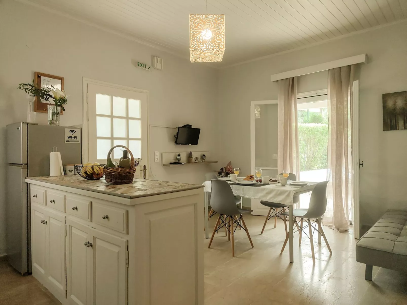 Geräumige Wohnung mit zwei Schlafzimmern in der Nähe des Sandstrandes-Binnen