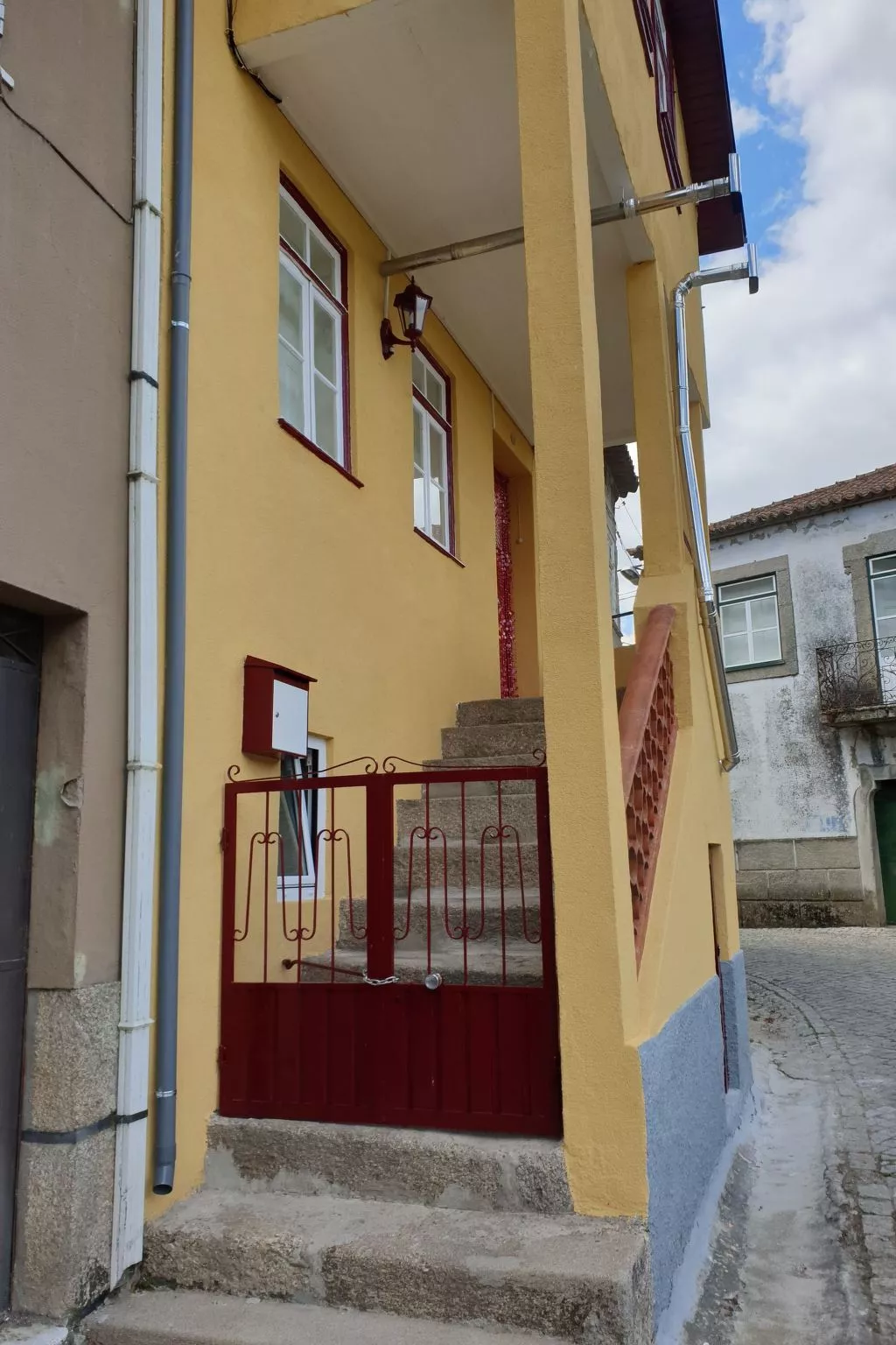 "Haus der Schwäne" - Geopark Serra da Estrela-Buiten