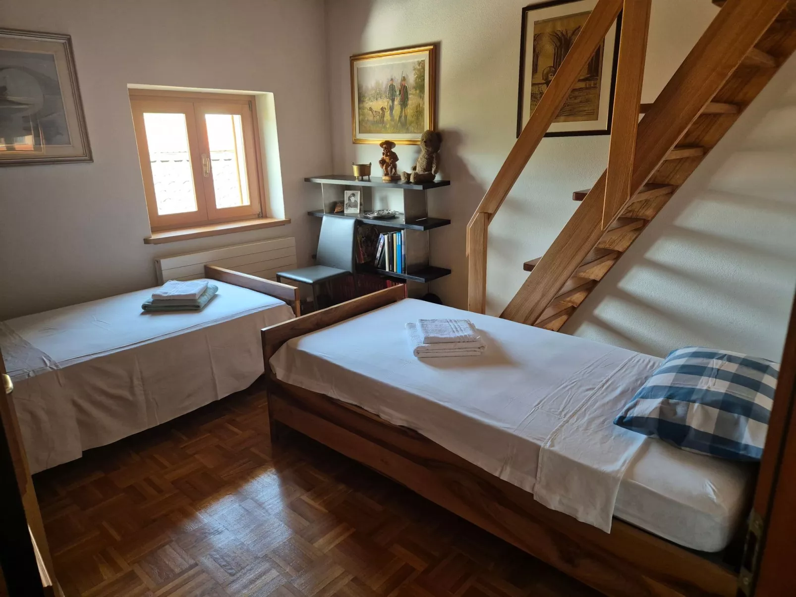 Executive mit 6 Schlafzimmern und 2 Bädern-Binnen