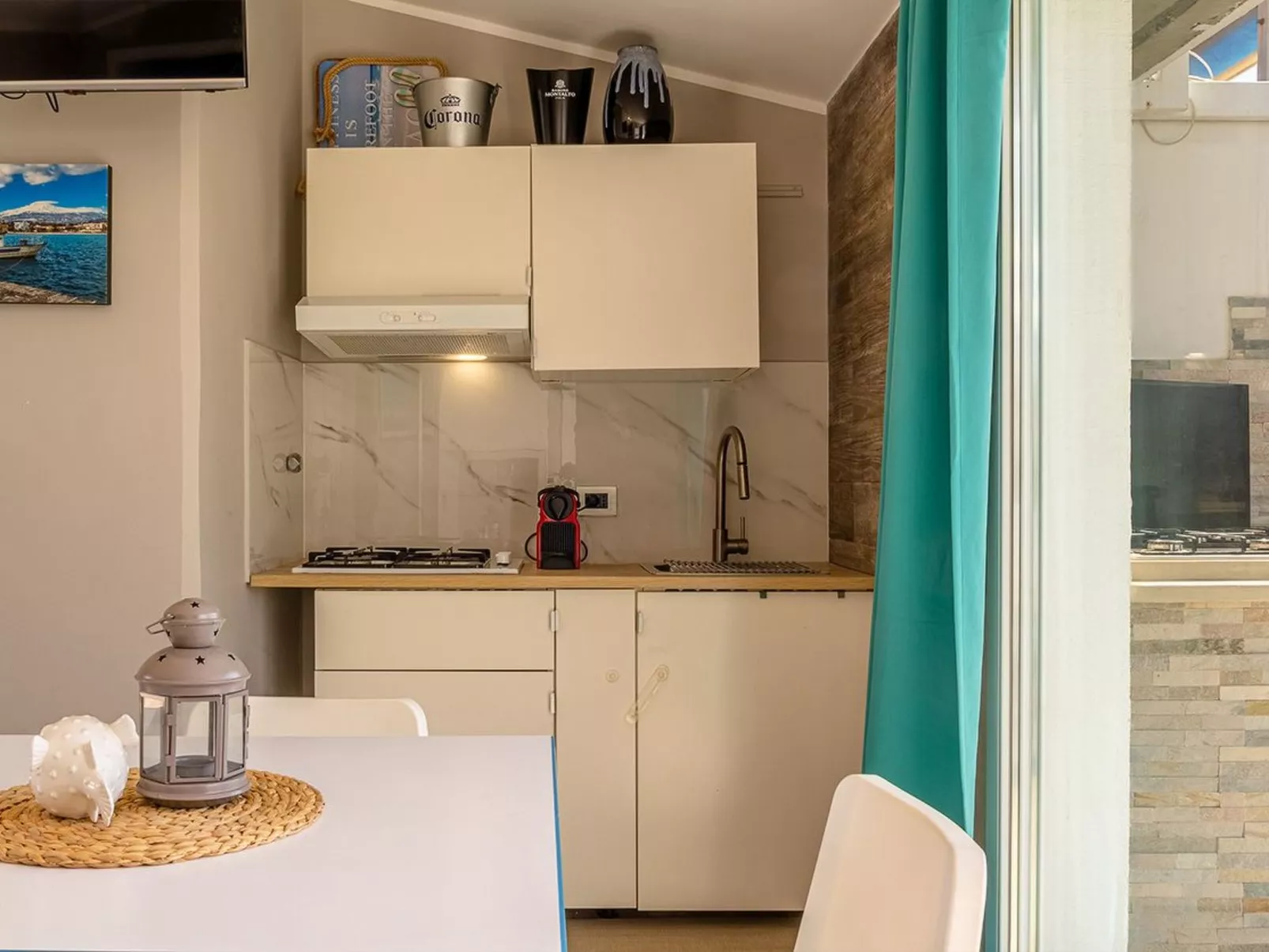 Naxos Loft Ferienwohnung mit Terrasse-Binnen