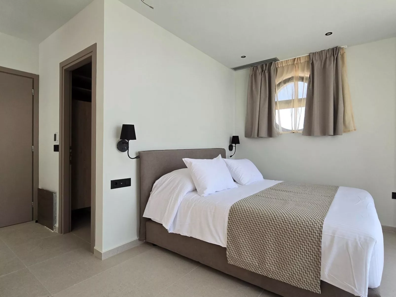 Trapezia Luxury Living - Morganit-Image-tags.info