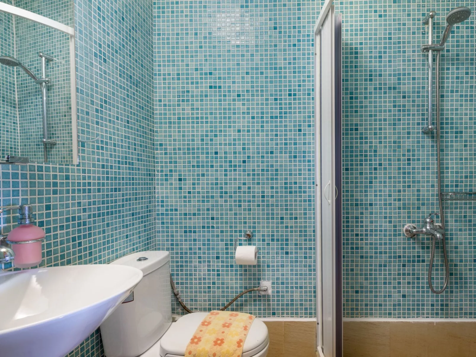 "Villa Aladanos" mit privatem Pool-Binnen