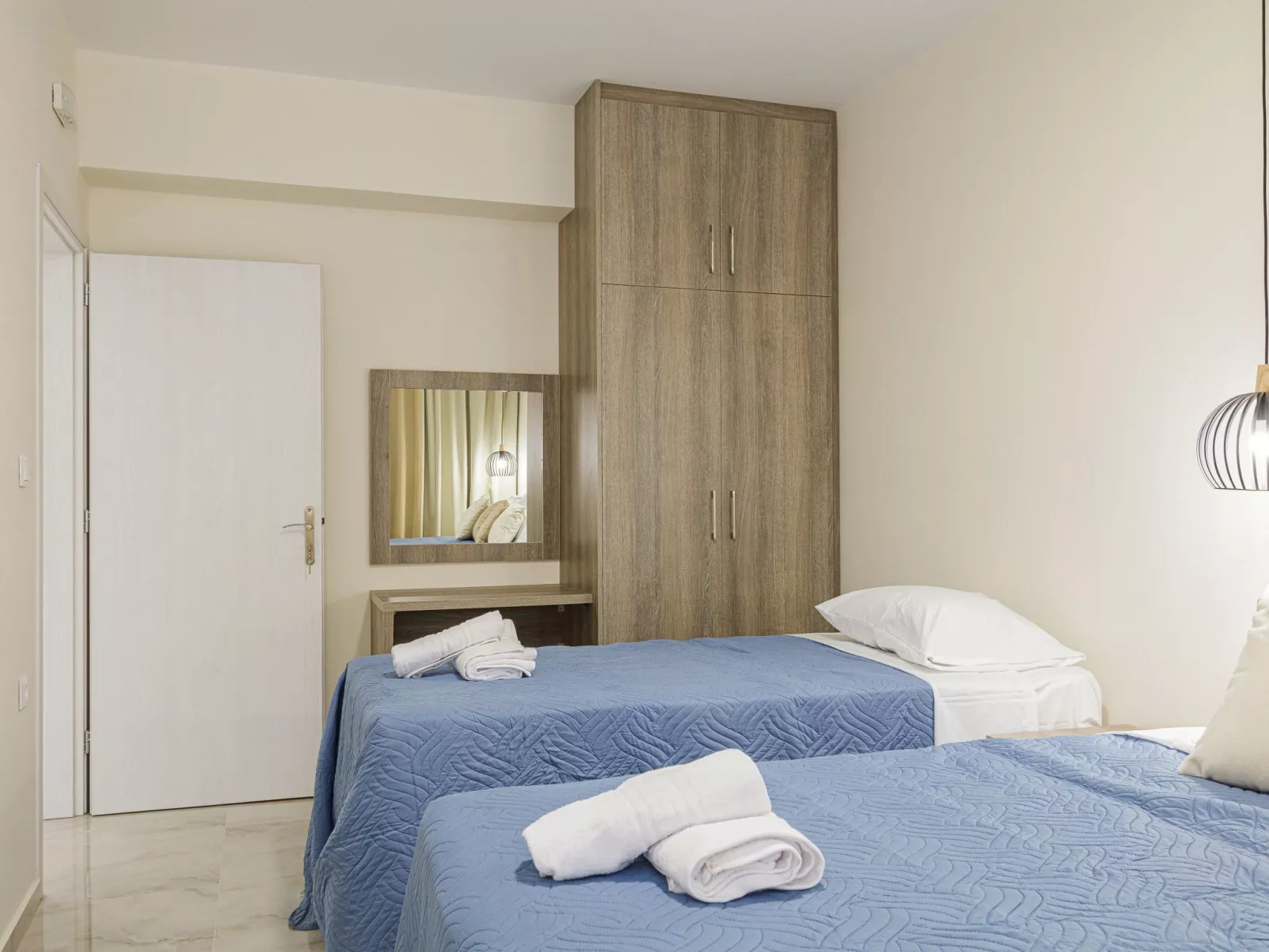 Haus in Vlichada mit tragbarem Barbecue-Image-tags.info