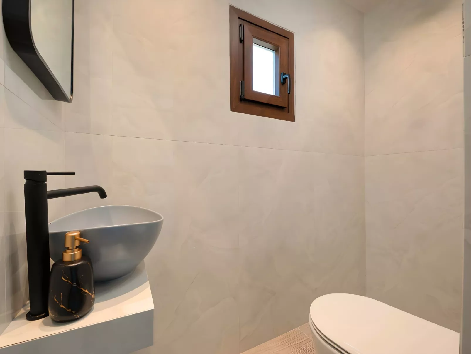 Stafa Villa Privater Pool-Binnen