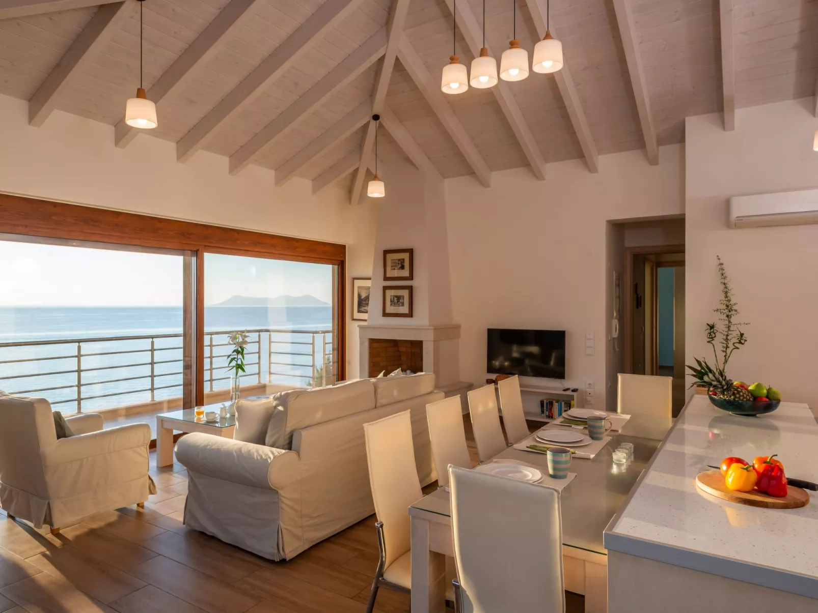 Marine Villa mit privatem Zugang zum Meer - Iris Villas-Image-tags.info