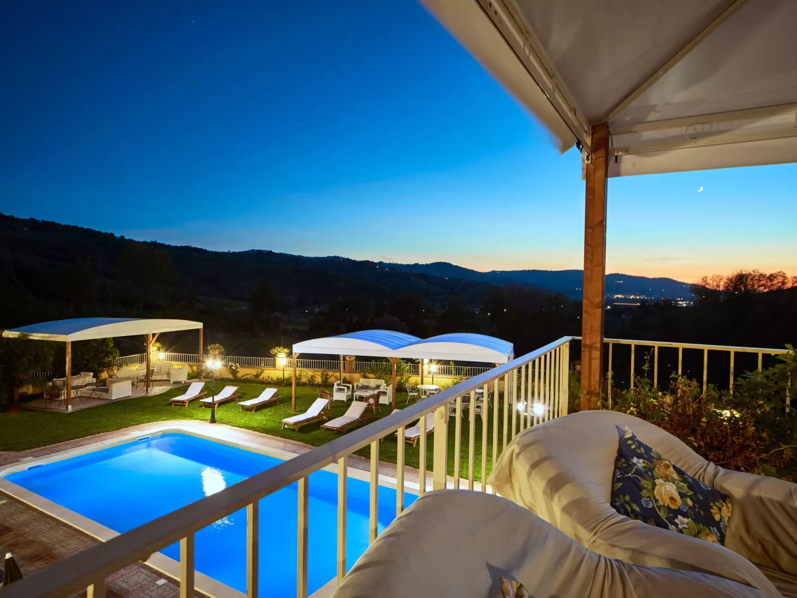 LandHausFelicia - Primel-Image-tags.info