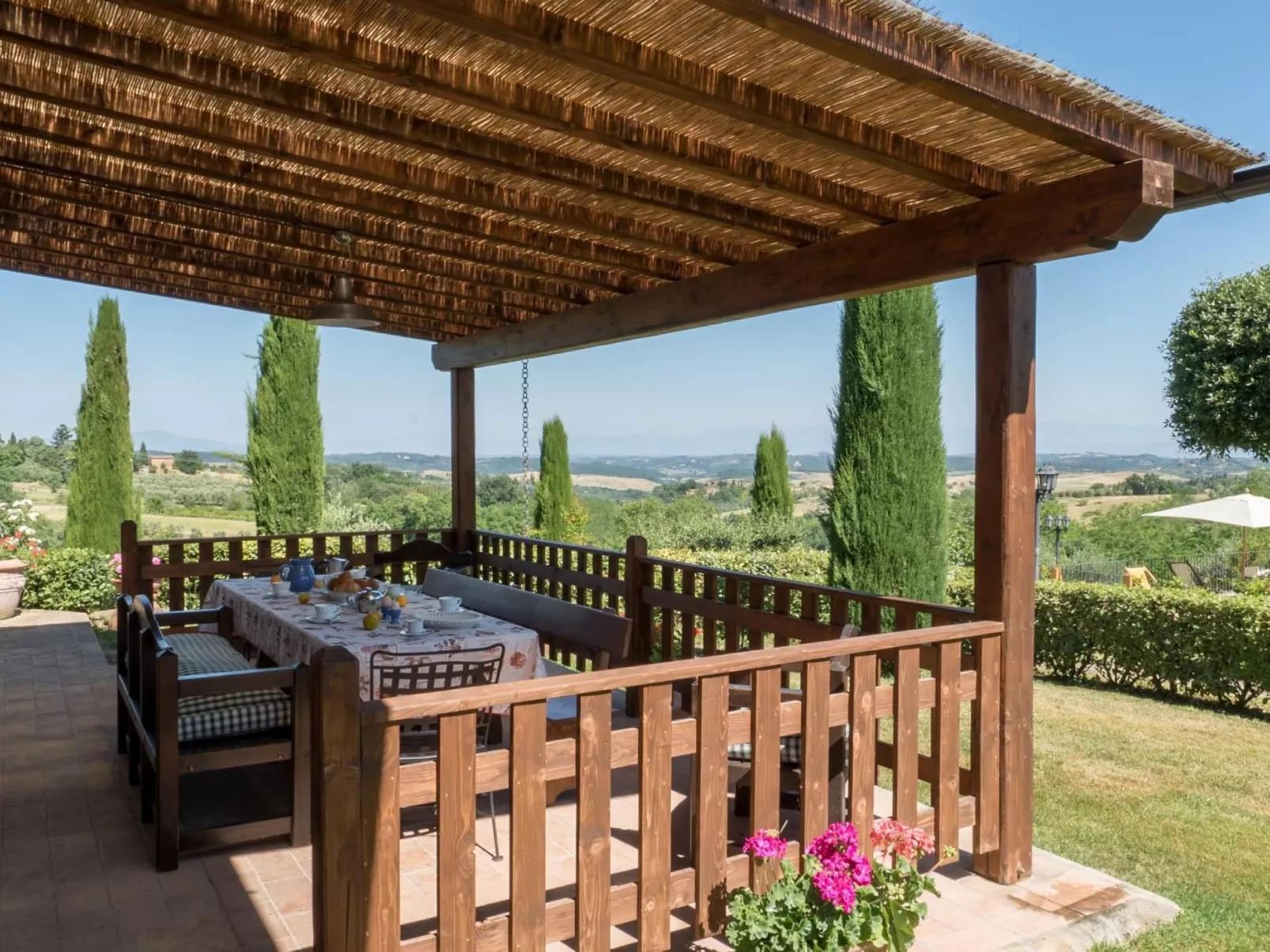 Villa 'Villa Colli' mit eigenem Pool-Buiten