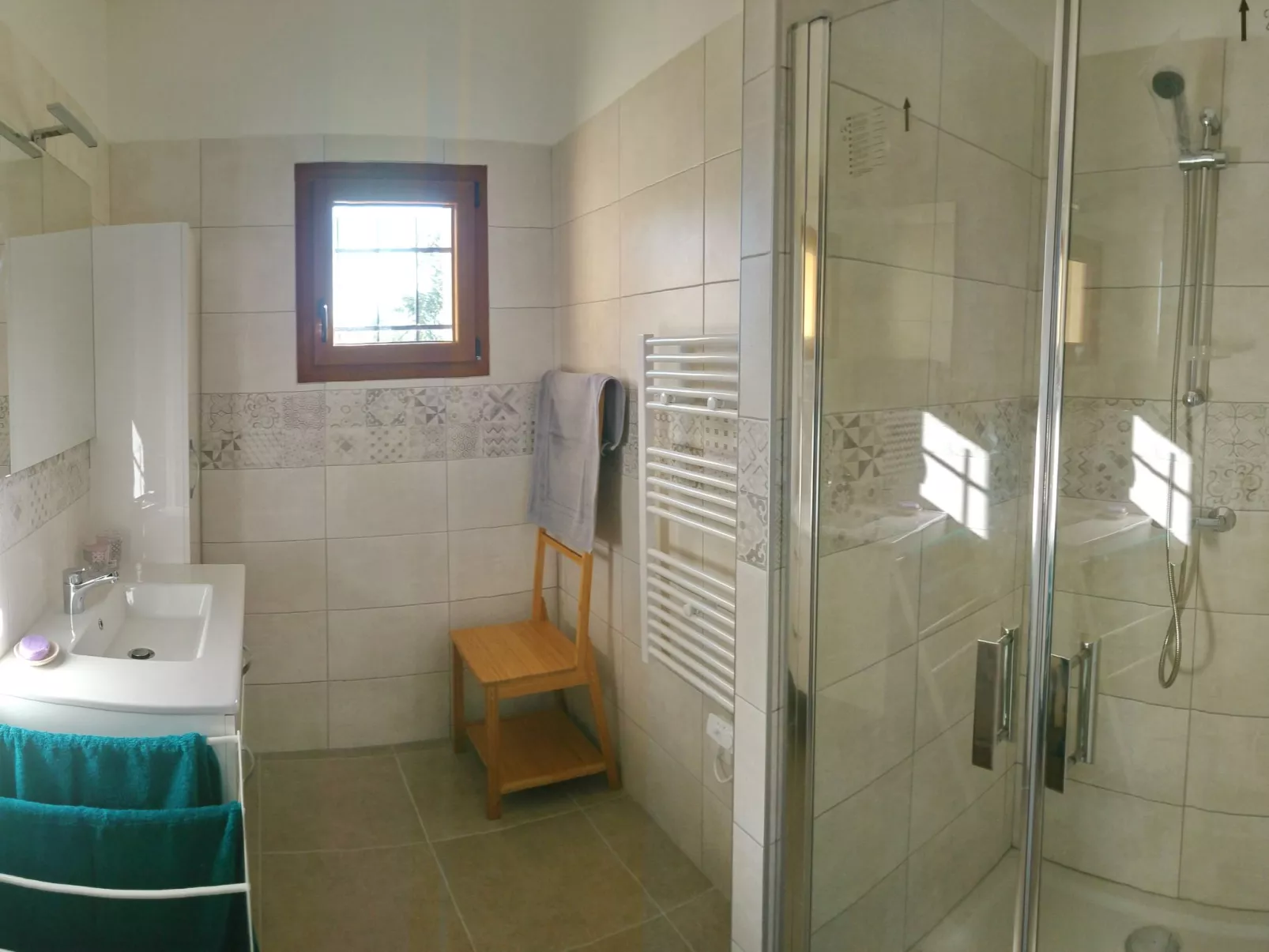 Mit Panoramablick auf den Mont Ventoux-Binnen