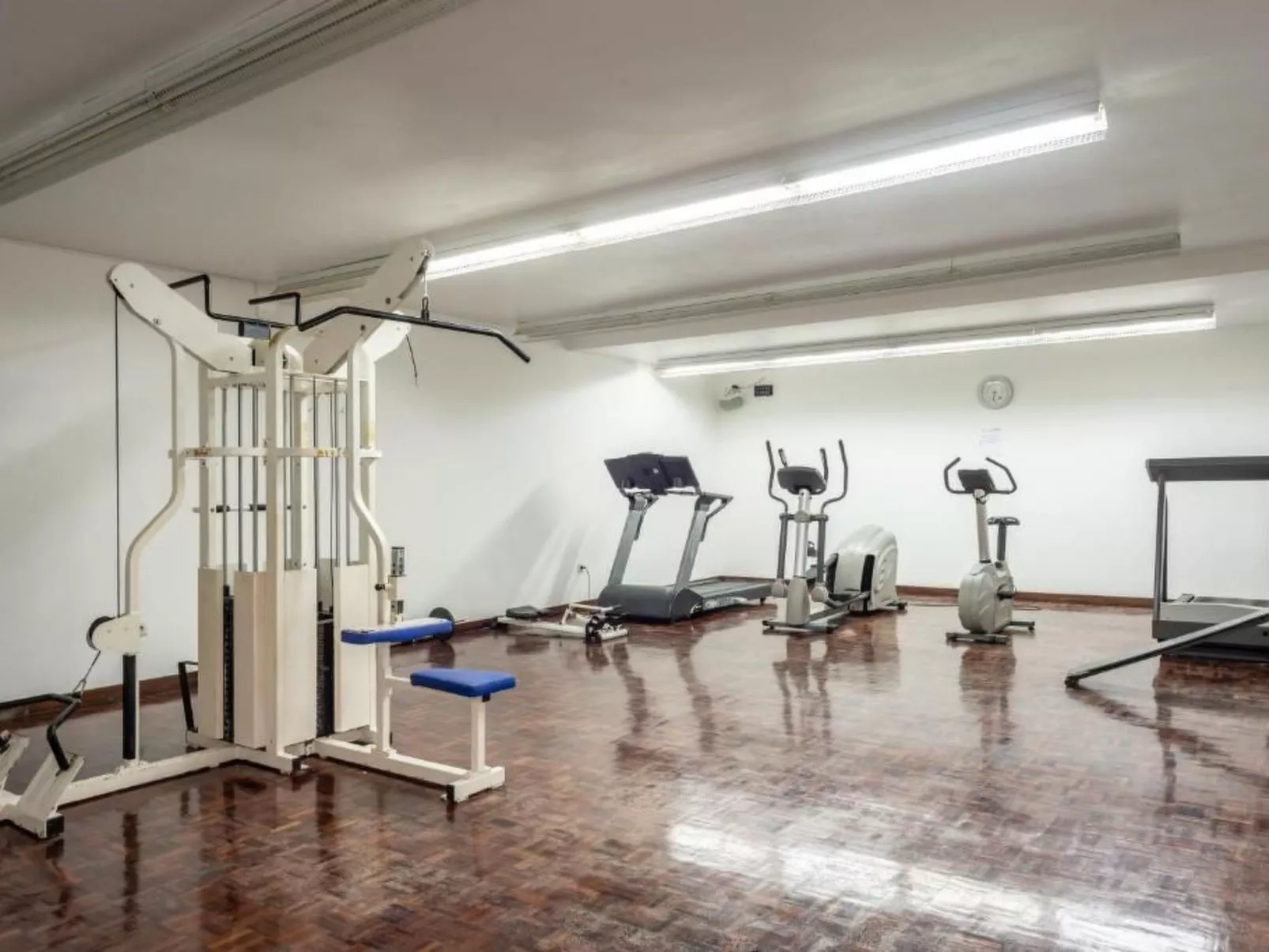 Meerblick Erste Linie mit 2 Pools 4-Binnen