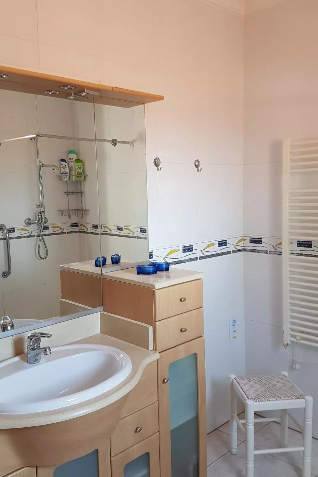 Nettes Ferienhaus in Altura mit Gepflegtem Garten-Binnen