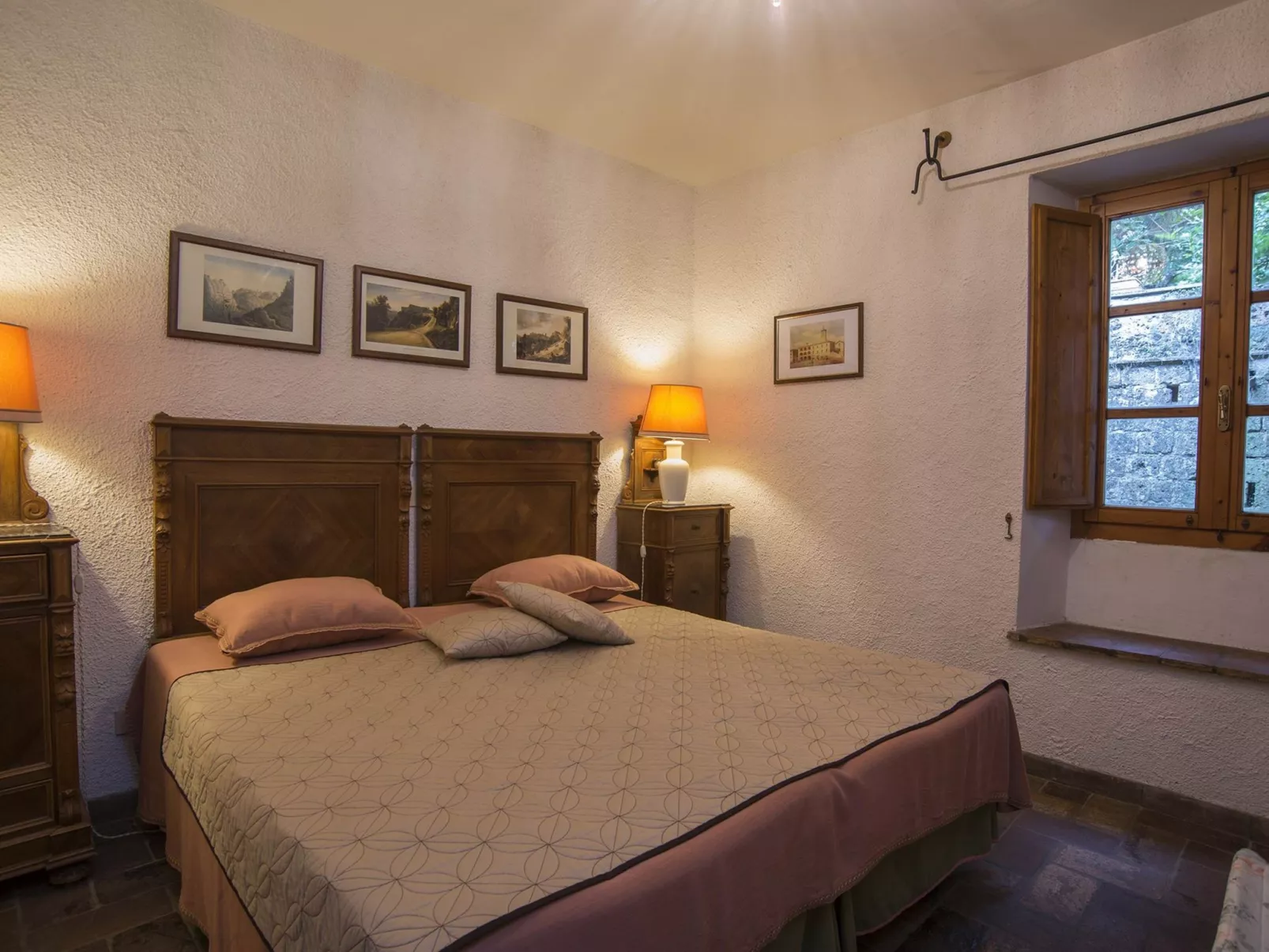 Charmante Schlossunterkunft mit Schwimmbad-Image-tags.info