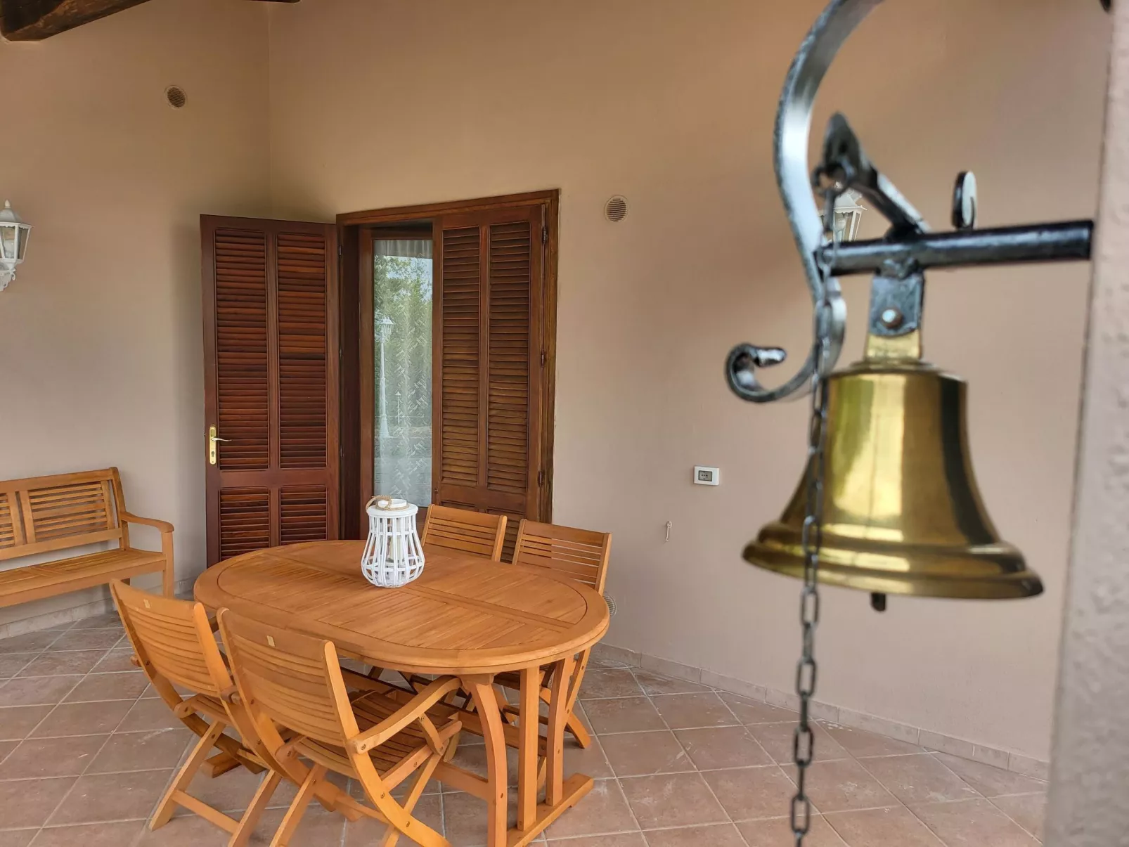 Wohnung "Red Fox" mit privatem Garten-Buiten