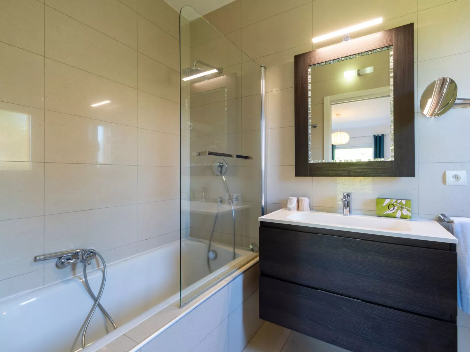 "Villa Suite Luxe"-Image-tags.info