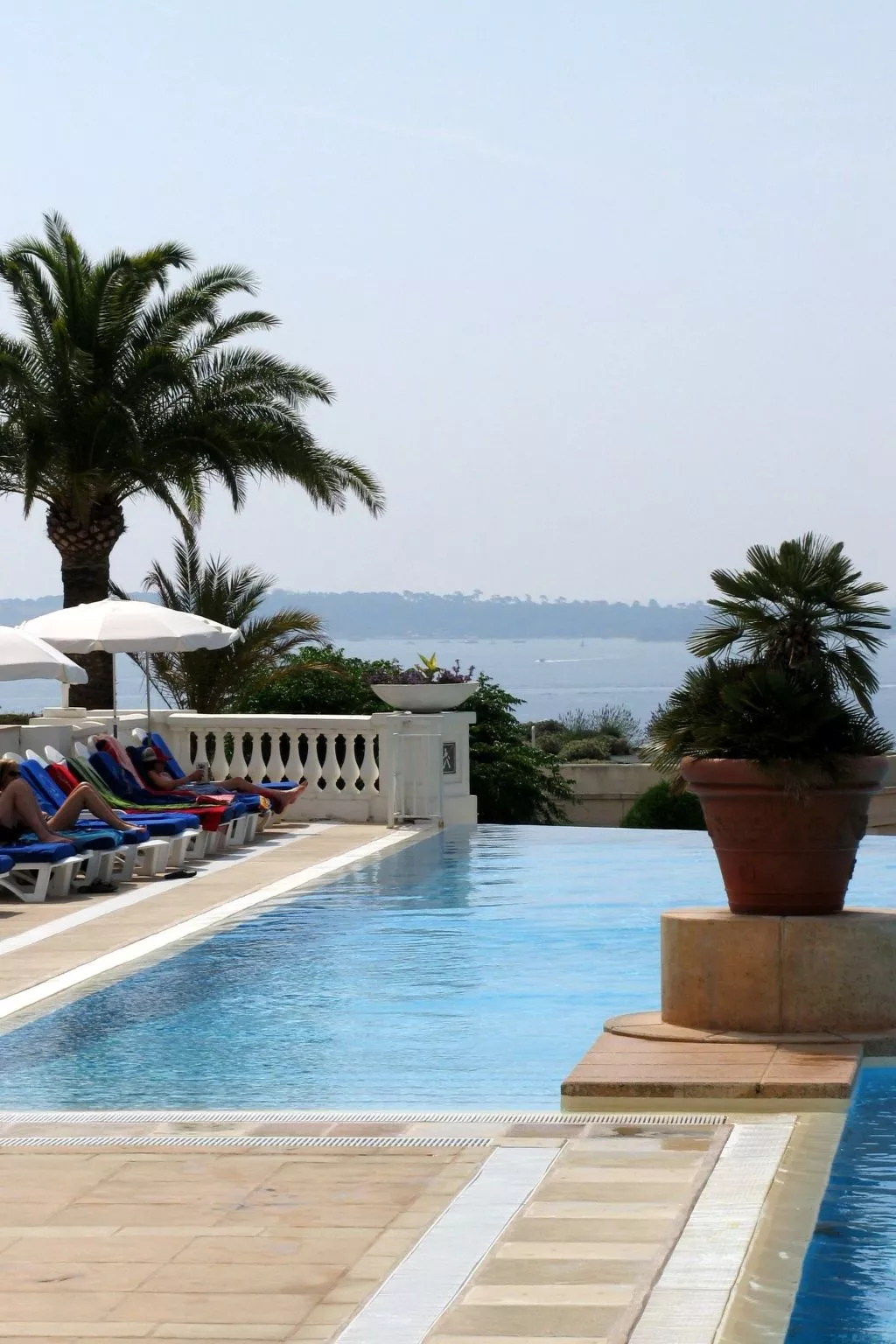 Wohnung "Eze" mit Privatparkplatz-Buiten