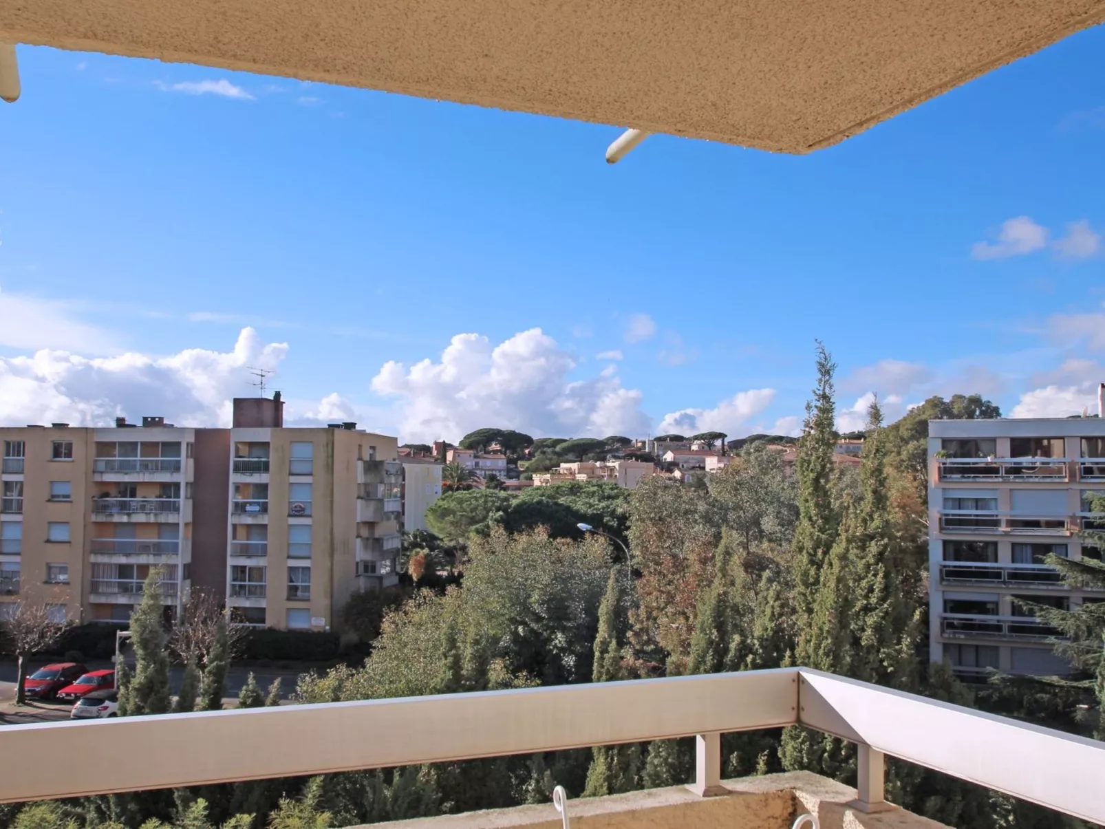 Wohnung für 5 Pers. mit Klimaanlage im Zentrum von Ste Maxime-Buiten