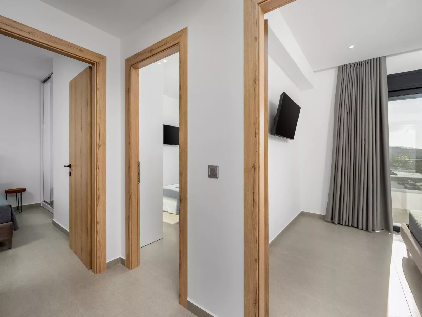 Villa Elesia-Image-tags.info