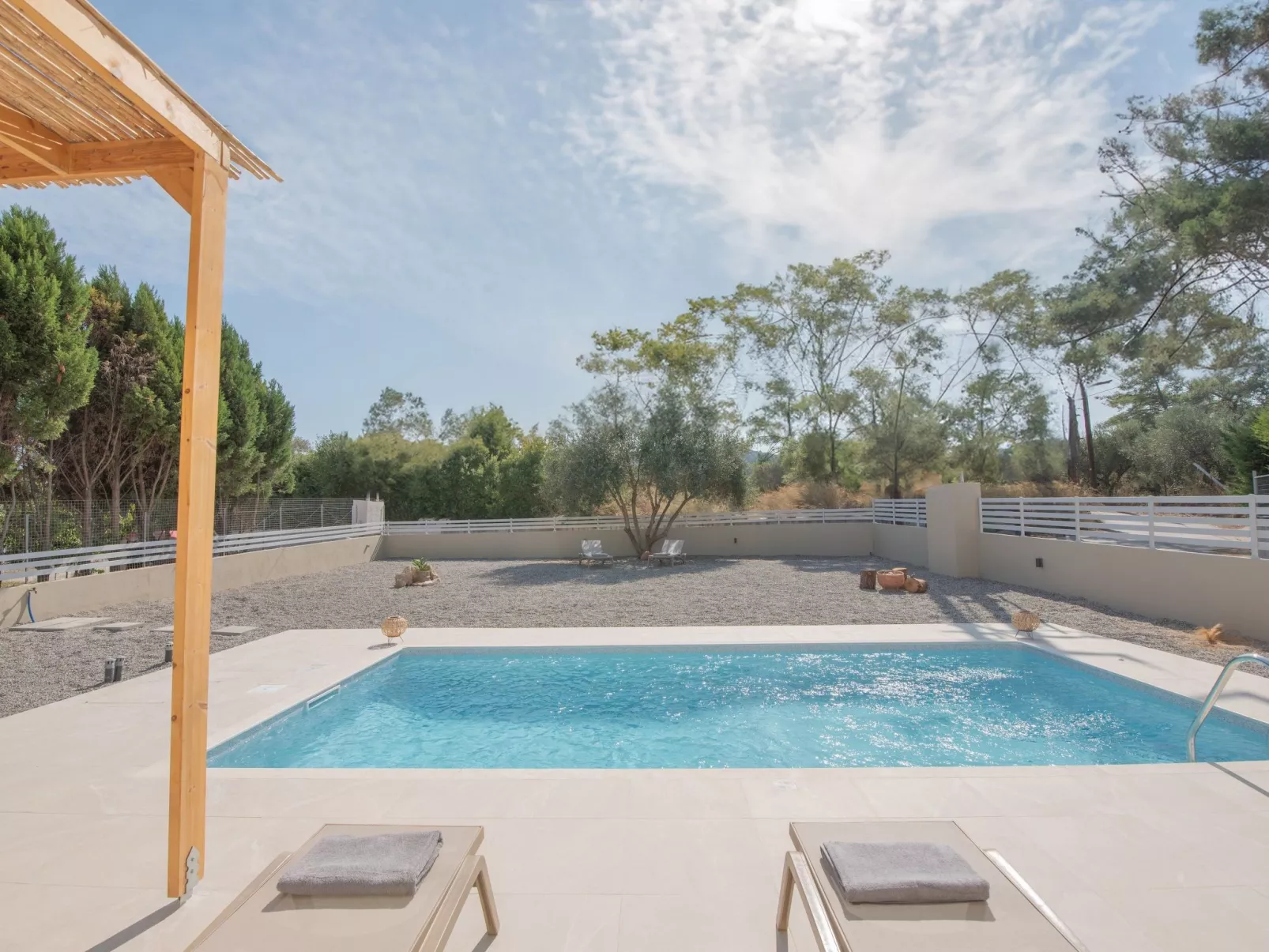 Elias Filerimos Haus-Buiten