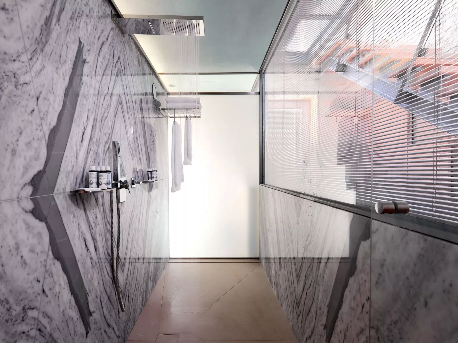 New Olives and Thyme, Meerblick mit 2 beheizten Pools-Image-tags.info