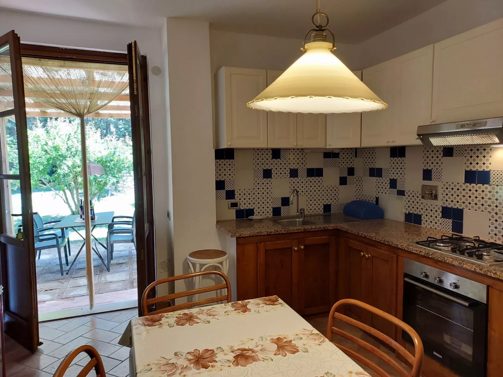 Melo Glicine' Wohnung mit Gemeinschaftspool-Binnen