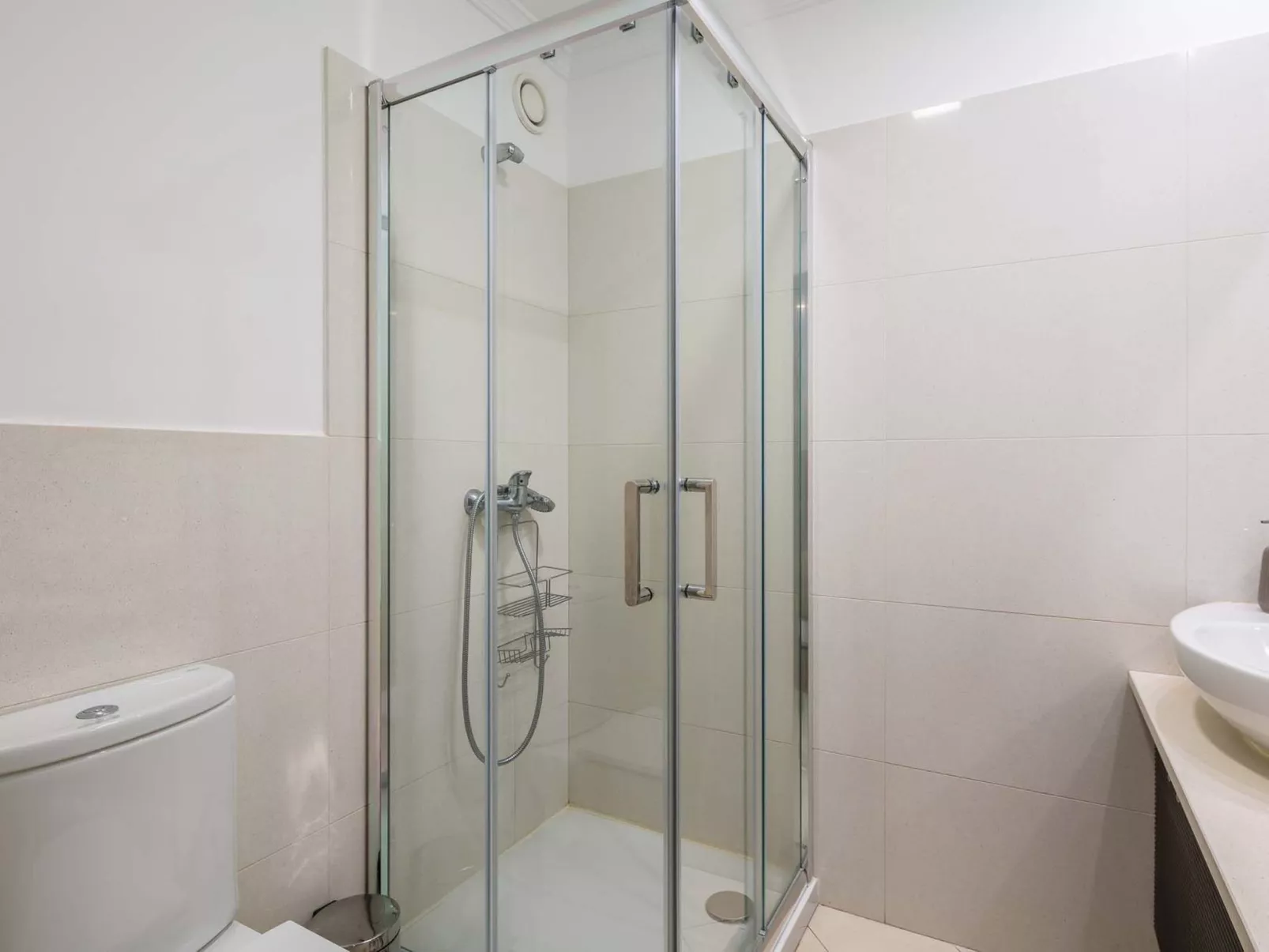 Modernes Terrassenapartment am Meer-Image-tags.info