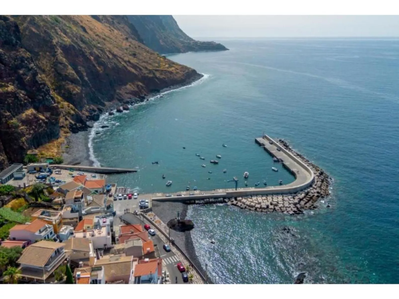 "Telvina House" mit eigenem Garten-Image-tags.info