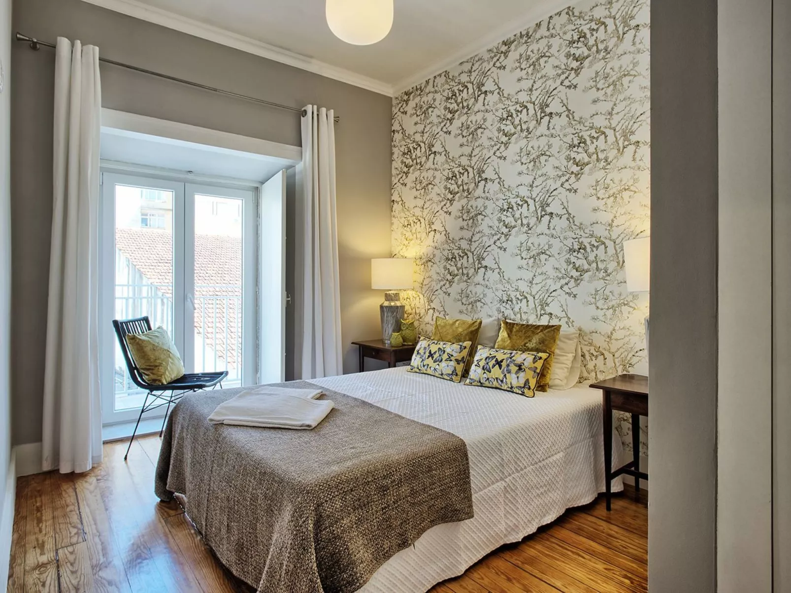 Angel's Chic Duplex-Image-tags.info