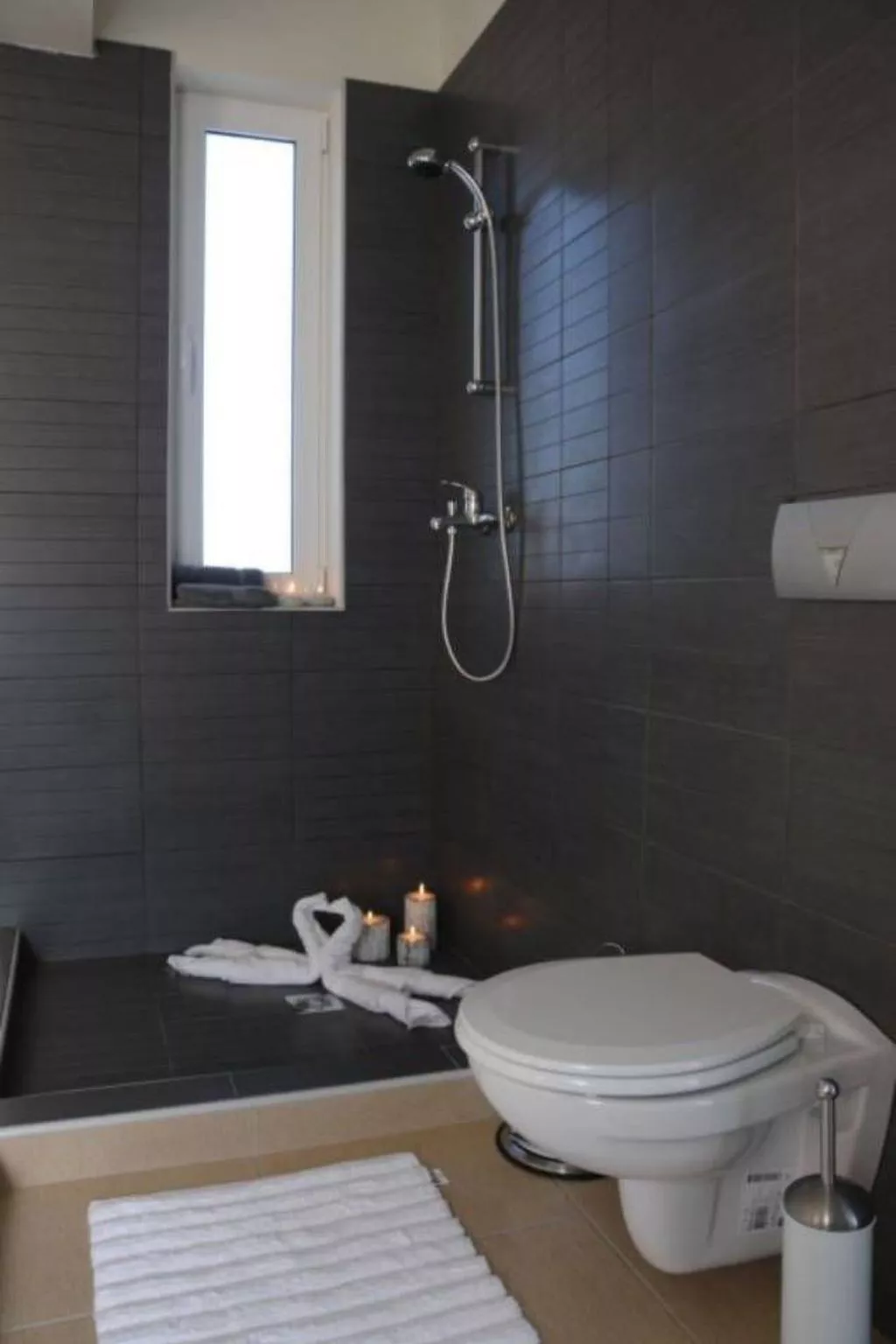 Charmantes Ferienhaus in Archangelos mit großem Balkon-Binnen