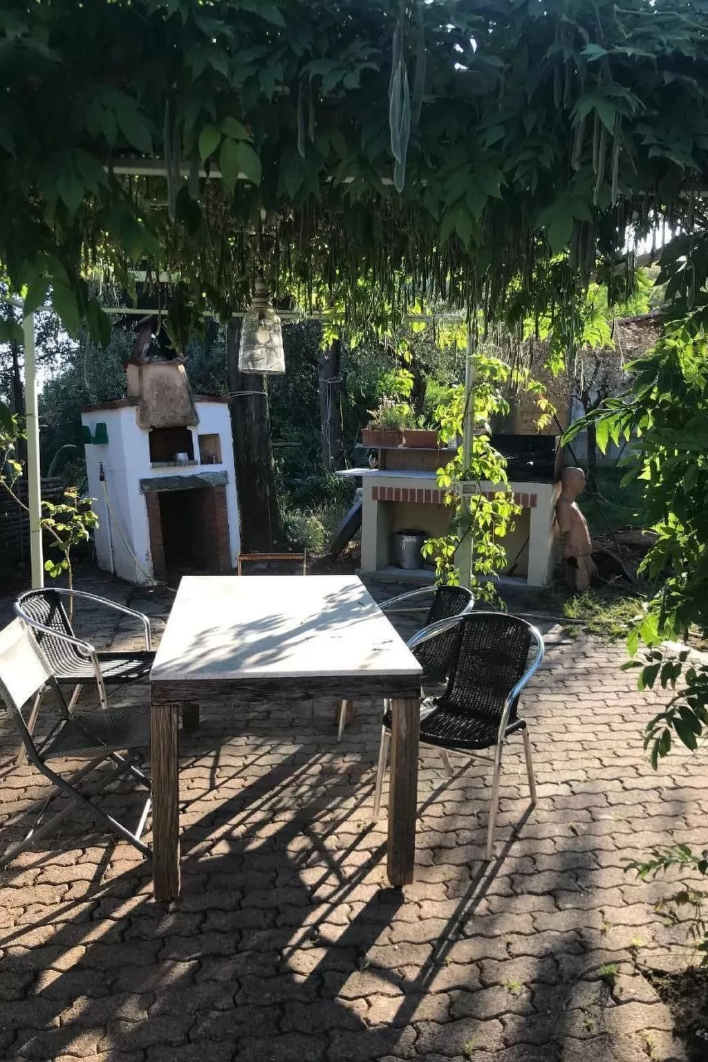 Artist's hill-Buiten