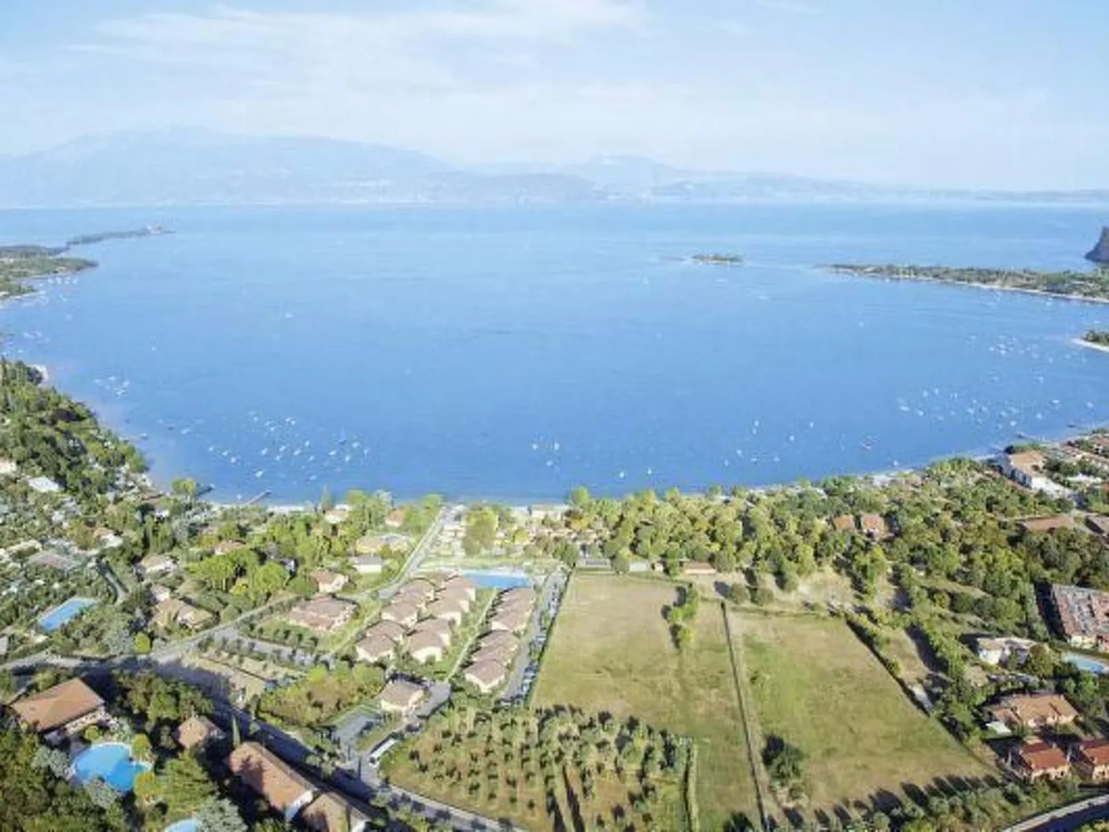 Heliopolis' Wohnung mit Dachterrasse-Buiten