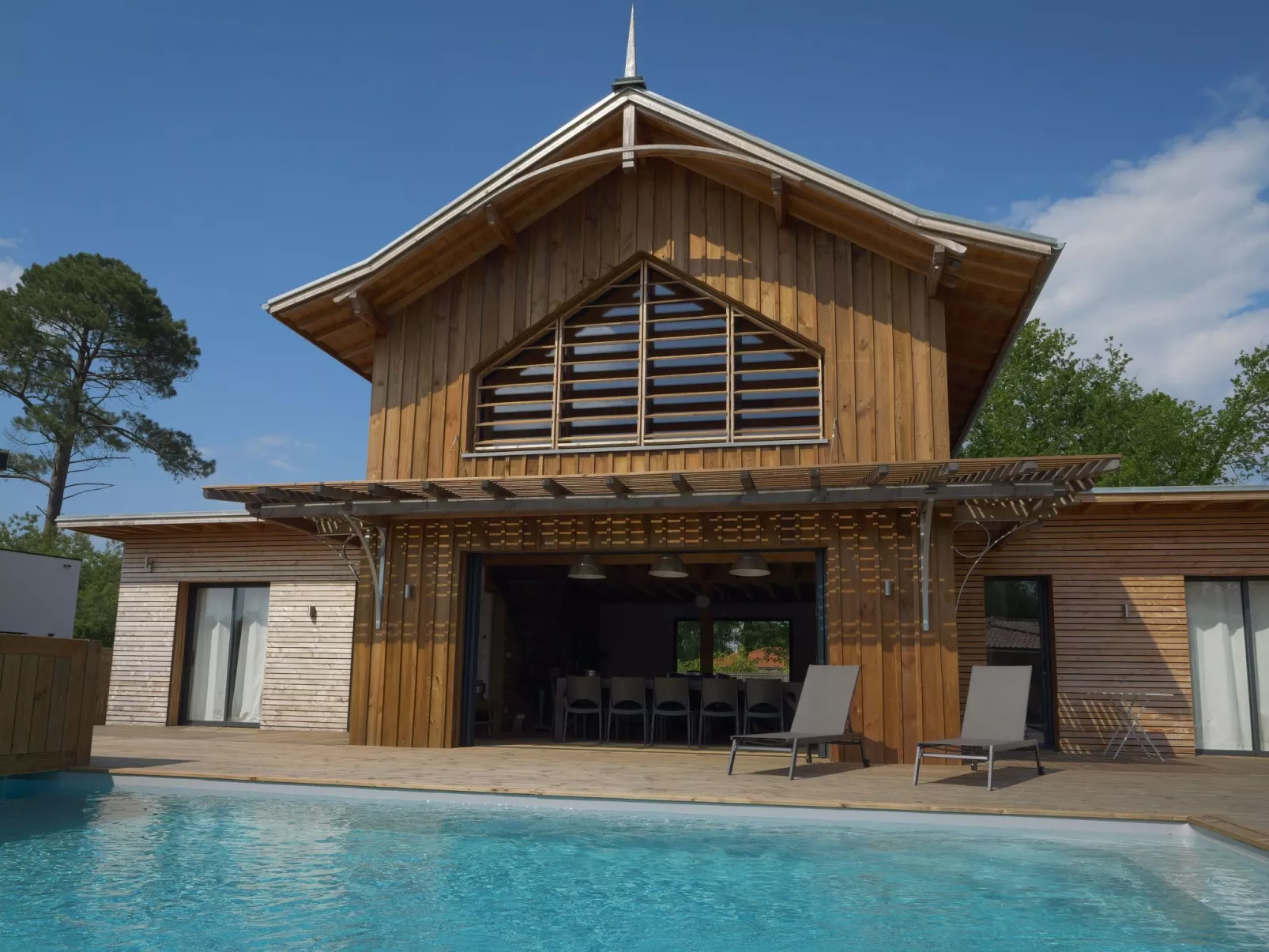 Außergewöhnliche Villa Andernos les Bains-Buiten