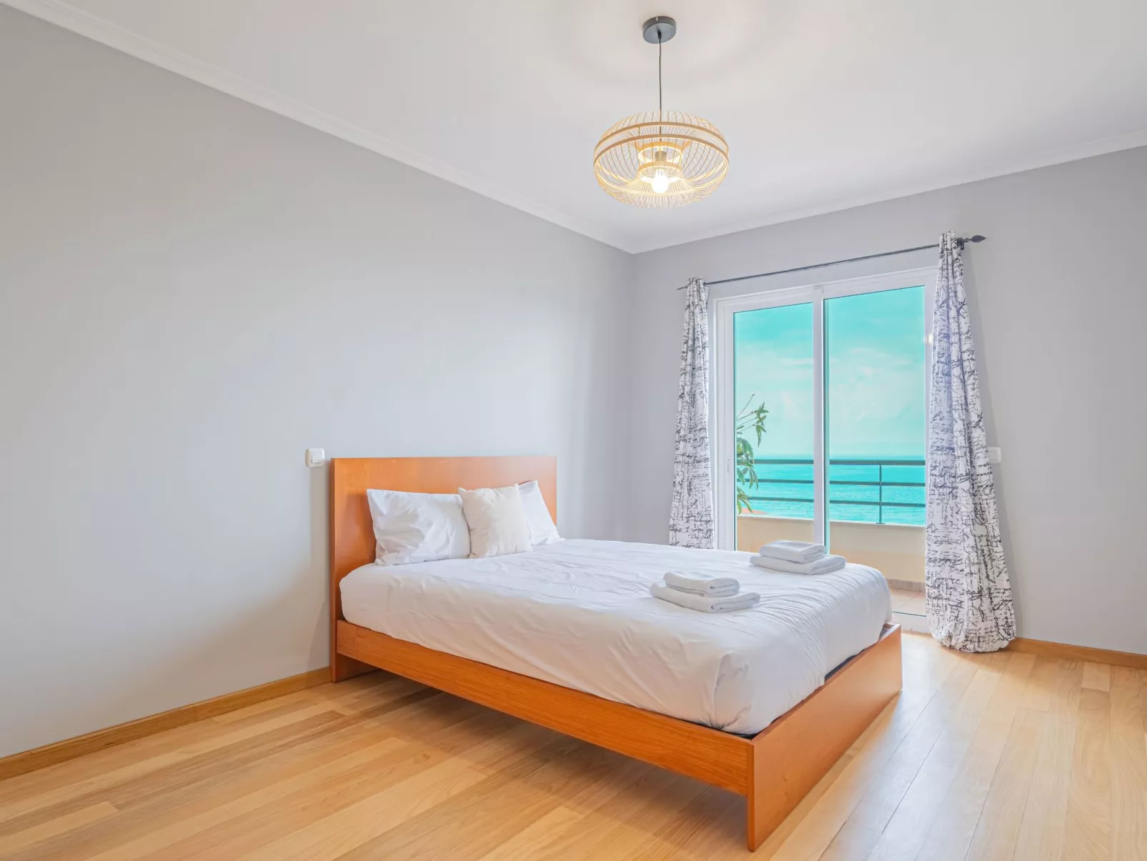 Appartement mit Meerblick-Image-tags.info