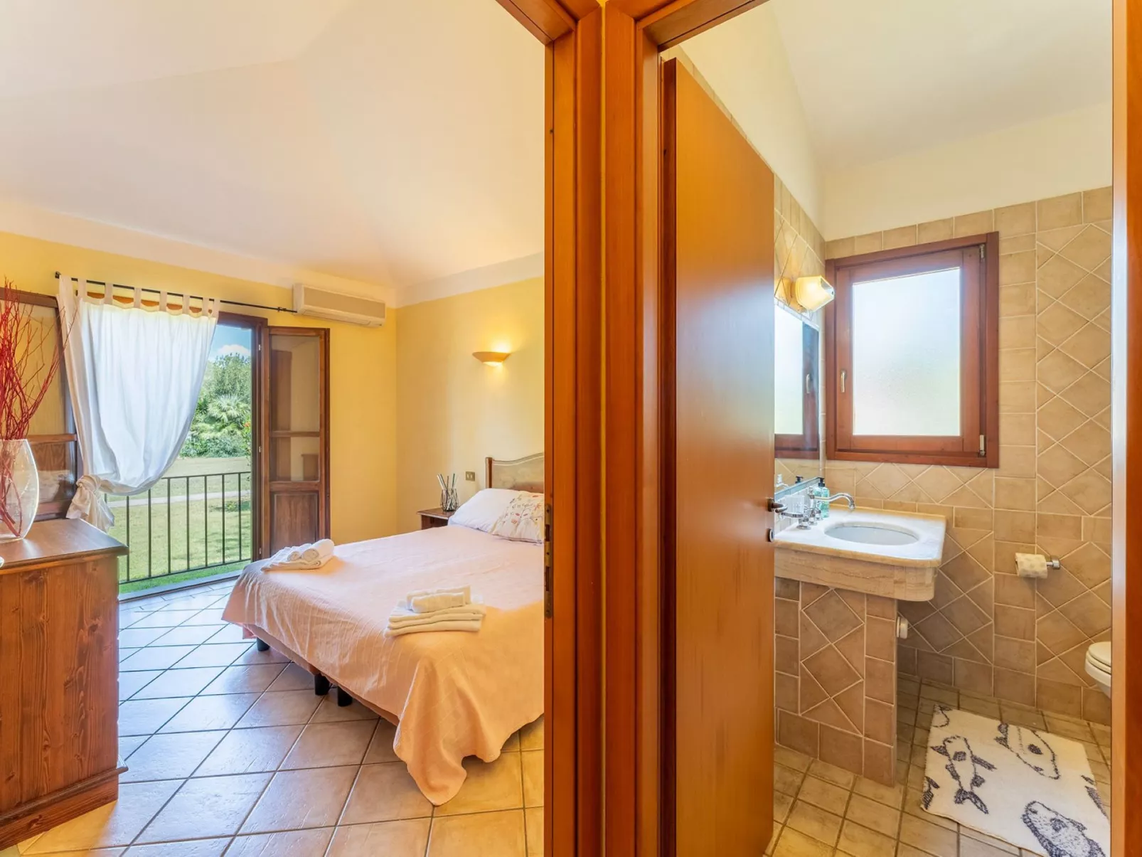 Baia delle Palme-Binnen