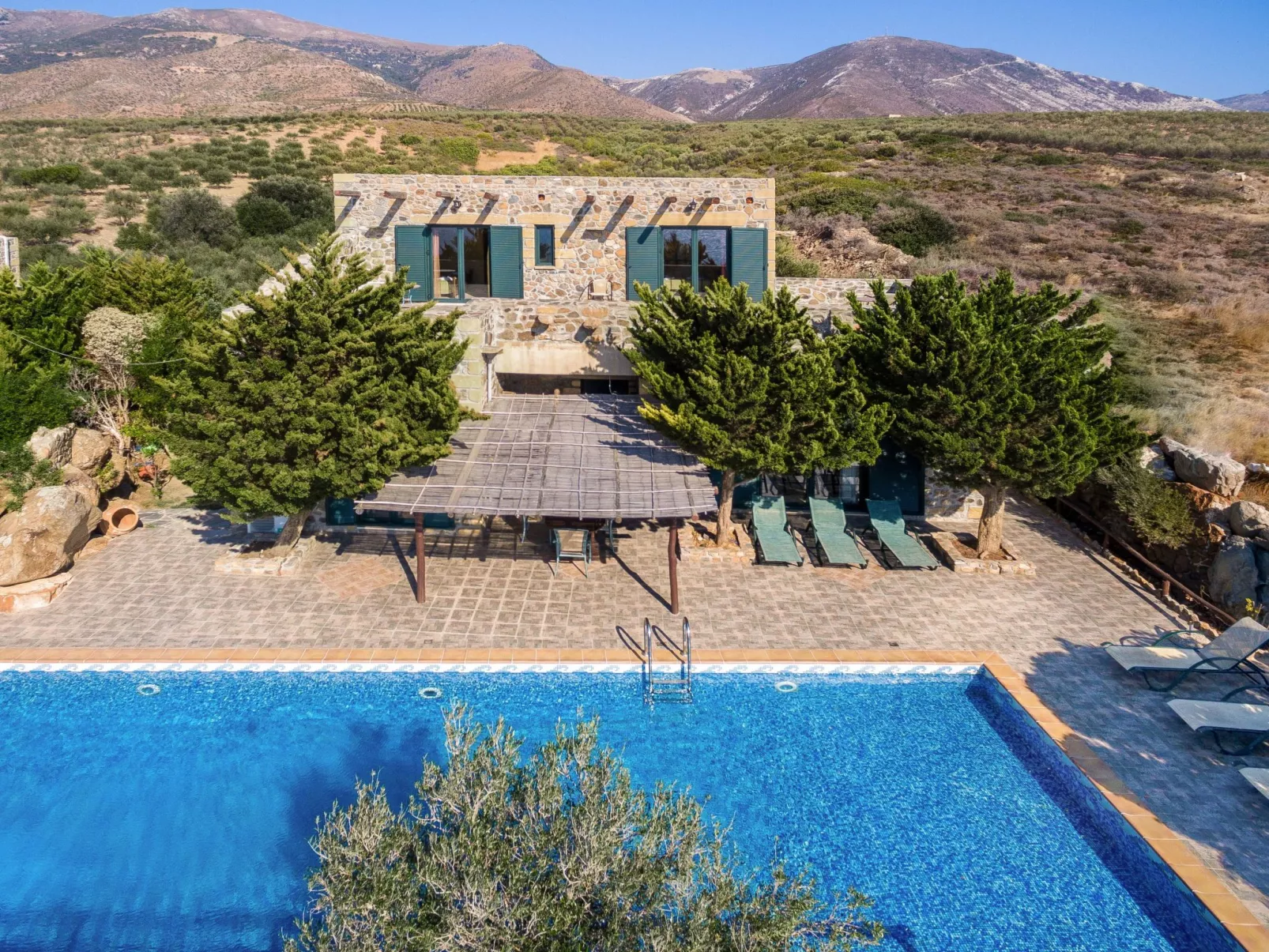 Traditionelle Villa mit Pool und Meerblick Elafonissi