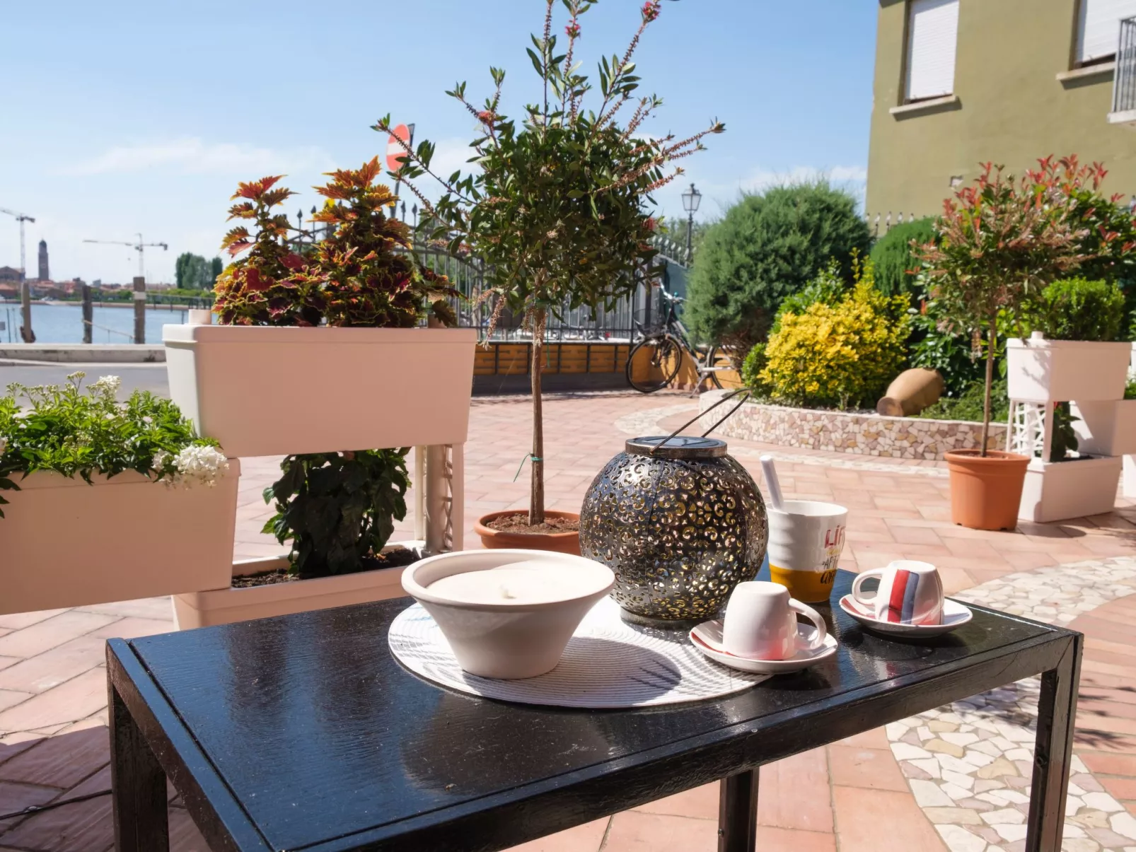 Wohnung mit Meerblick-Buiten