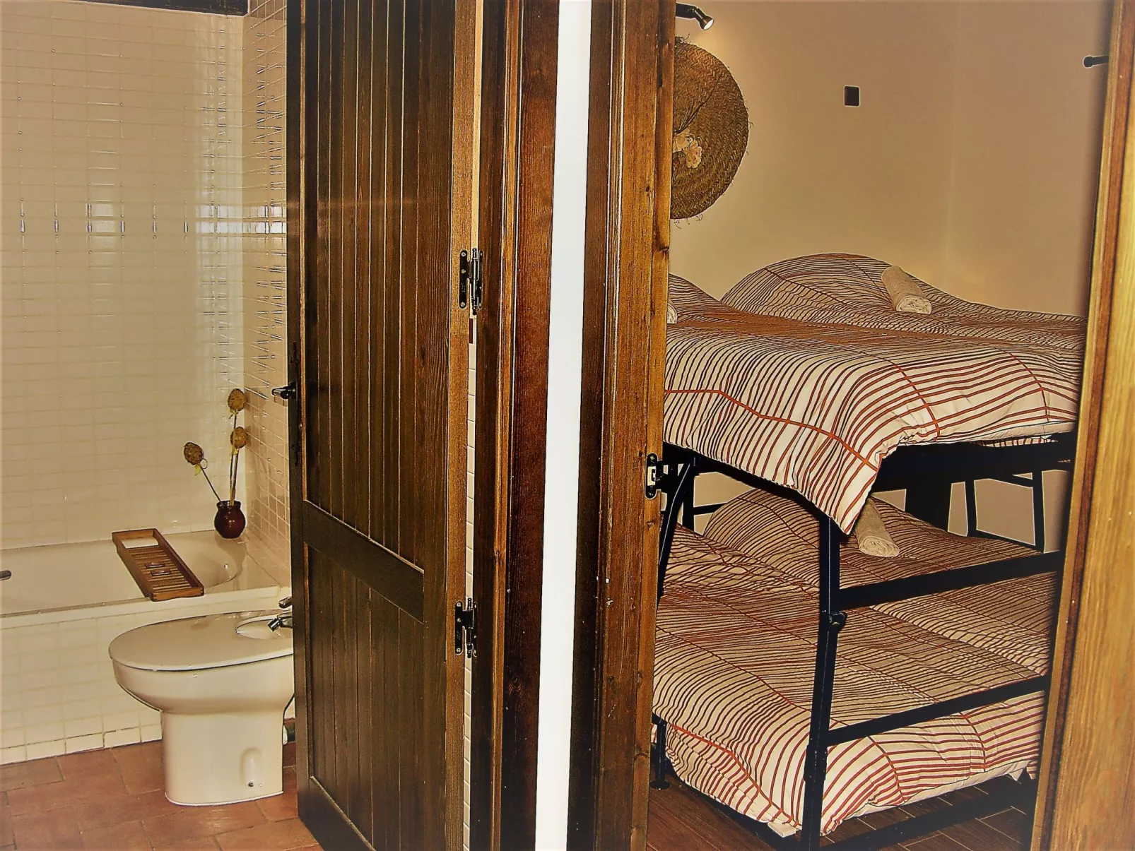 Wohnung Ebrón, Blick auf das Tal. - Binnen