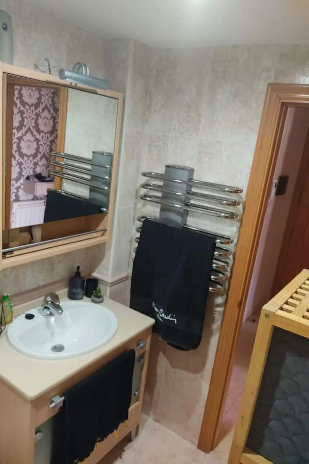 Sun Beach Aguadulce mit Parkplatz-Binnen