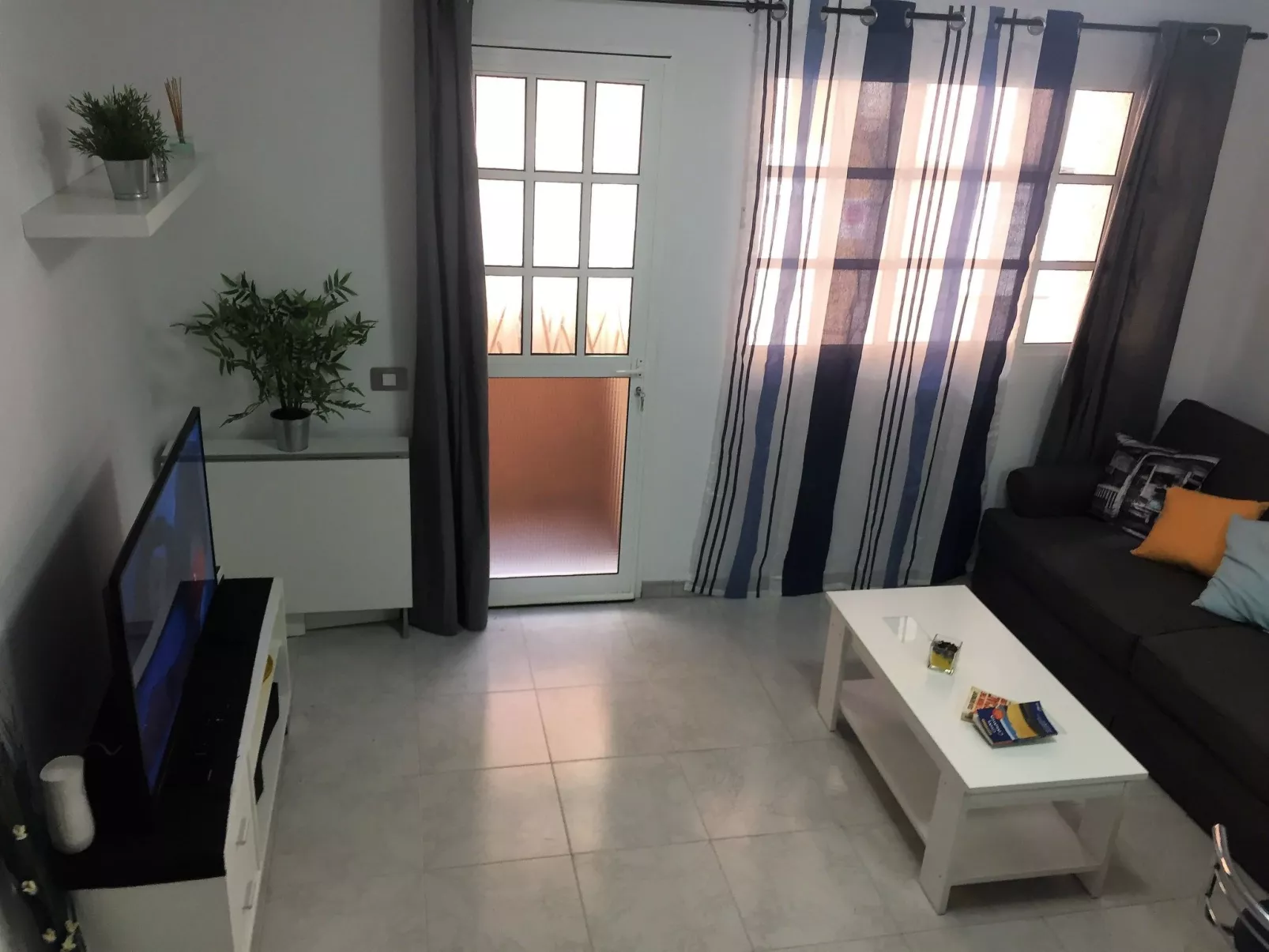 Arinaga Beach, 2 schlafzimmer - 2 badezimmer - wlan-Binnen