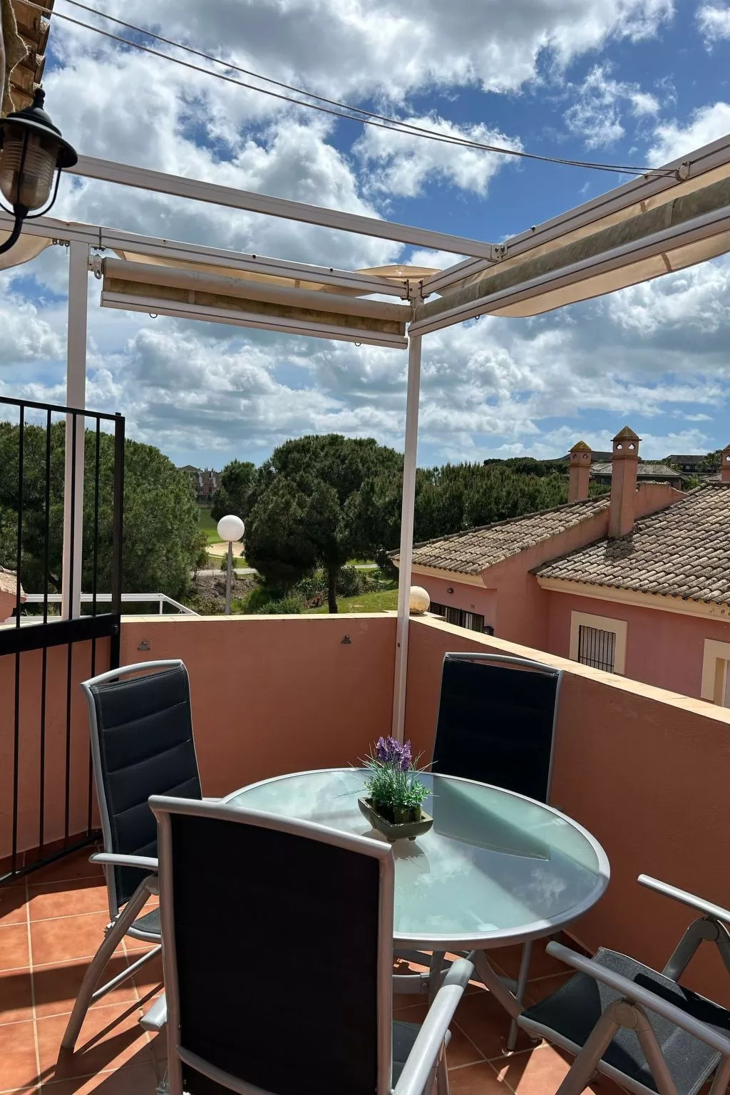 In der Nähe des Golfplatzes-Buiten