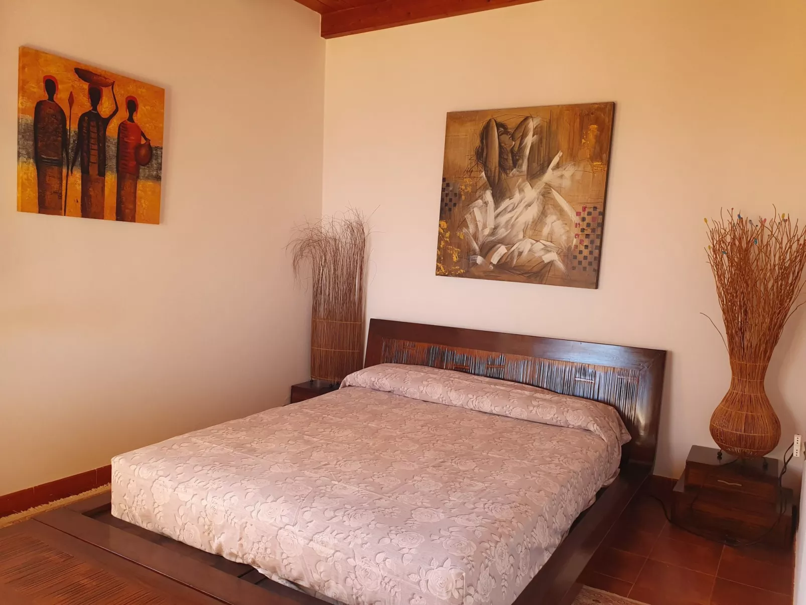 Villa mit Panoramablick-Image-tags.info