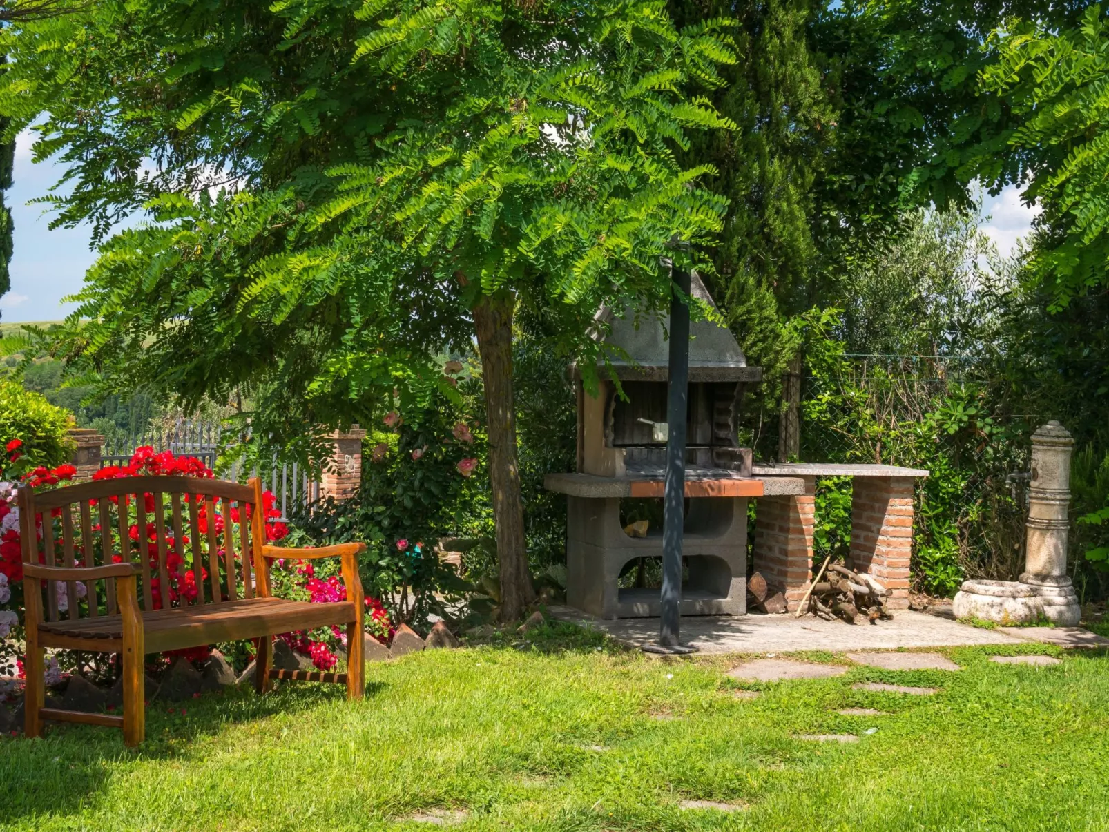 Vier-Zimmer-Wohnung Collelungo mit 1 Badezimmer-Buiten