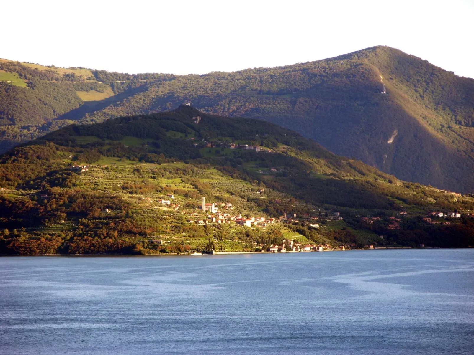 Studio-Apartment mit Zwischengeschoss in einem historischen Gebäude in Zorzino-Buiten