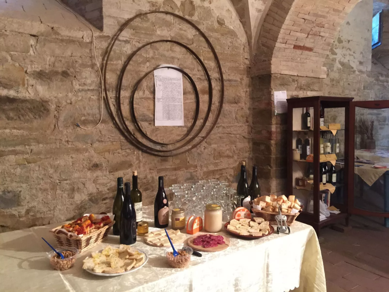 Haus für 11 Erwachsene und 9 Kinder in Apecchio-Binnen