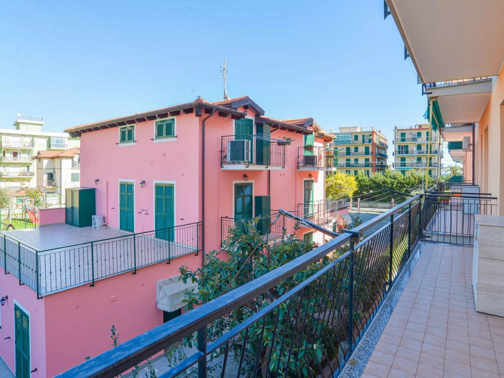 Wohnung d'amare bei Holiday World-Buiten