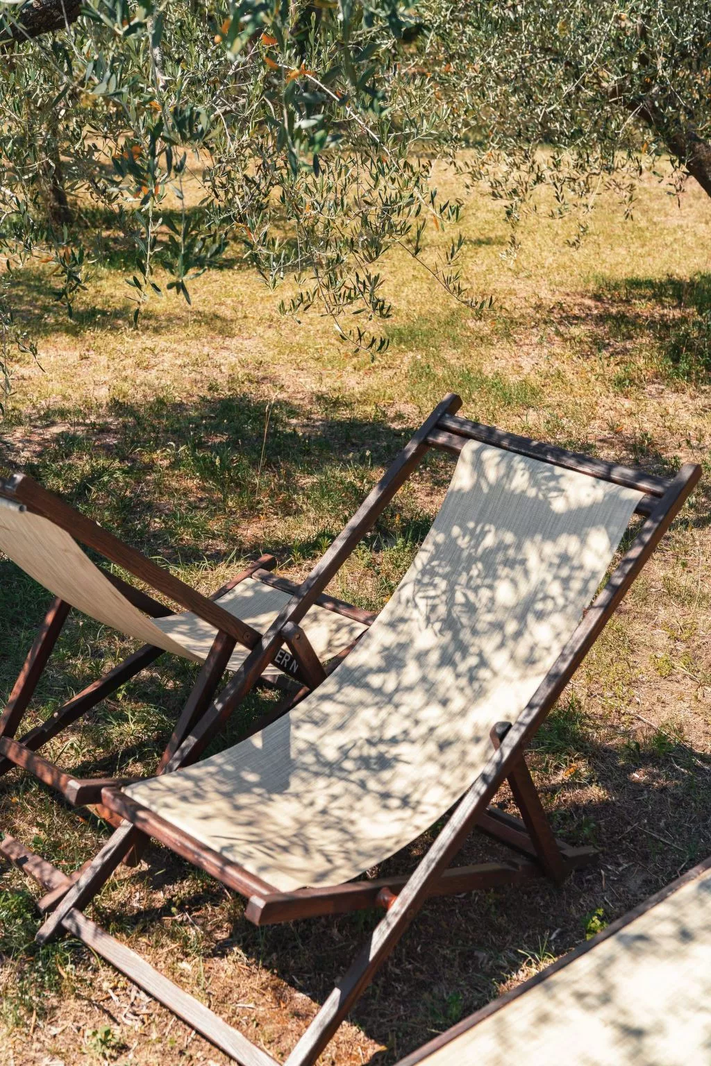 In einem Bauernhaus in den Hügeln, mit Garten und Pool-Buiten