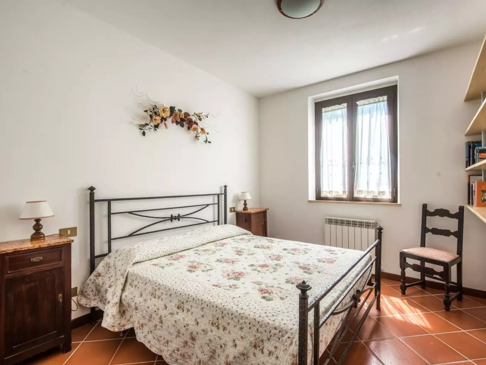 Wohnung mit Garten und oberirdischem Pool-Binnen