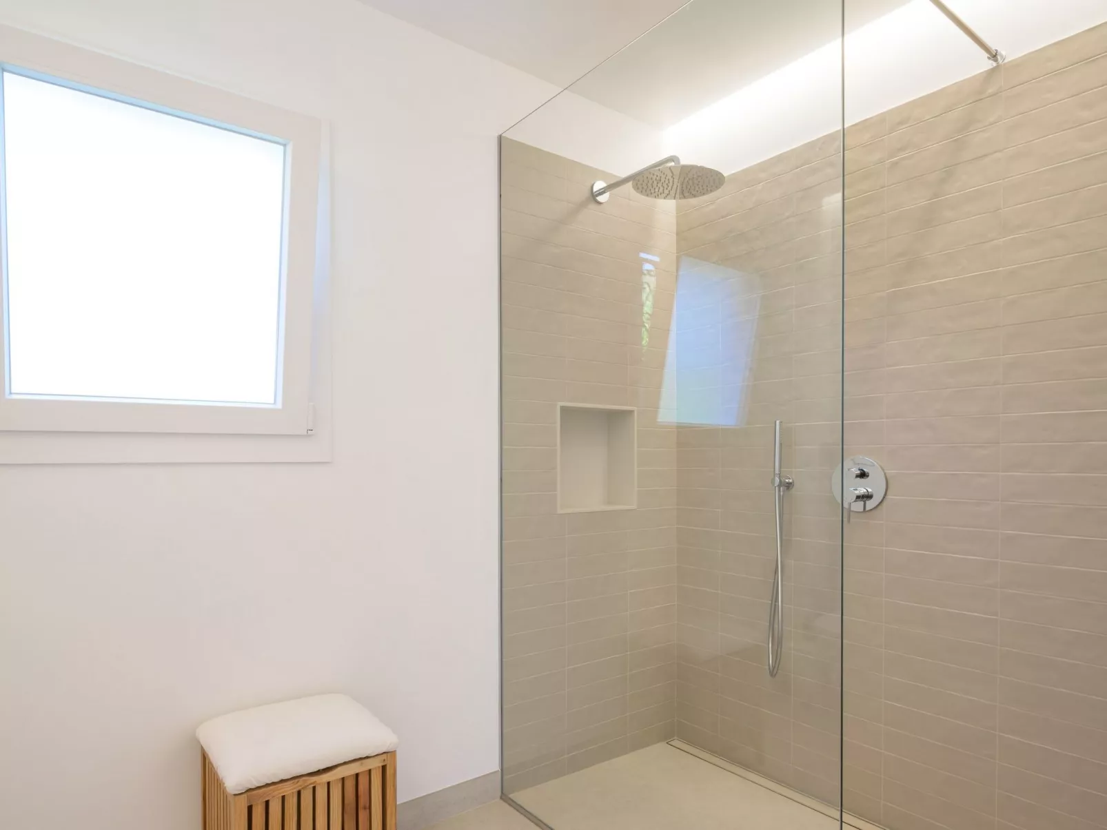 Villa Ponti A5 - direkt am Meer - Binnen